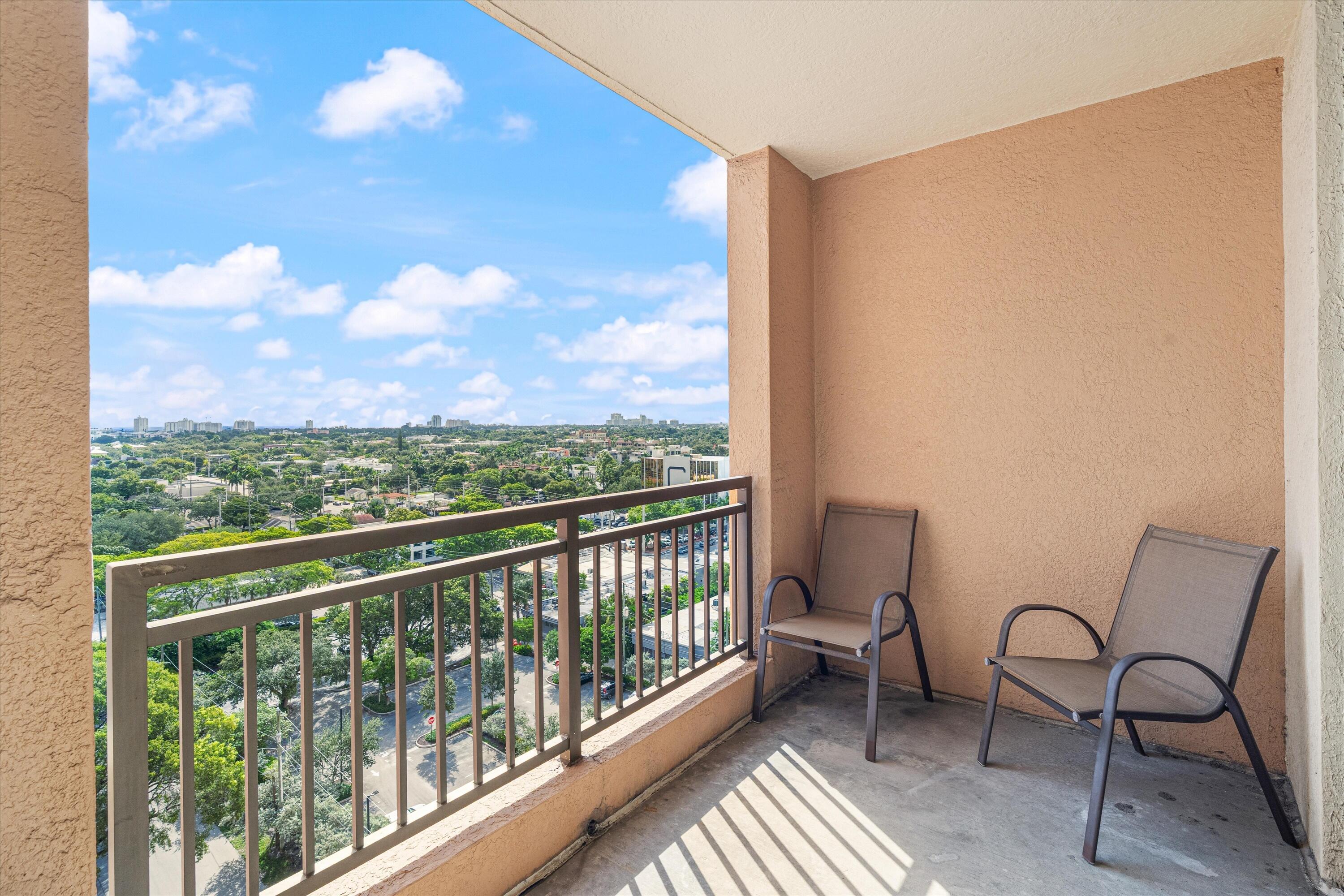 110 N Federal Highway 1214 Property Photo 31