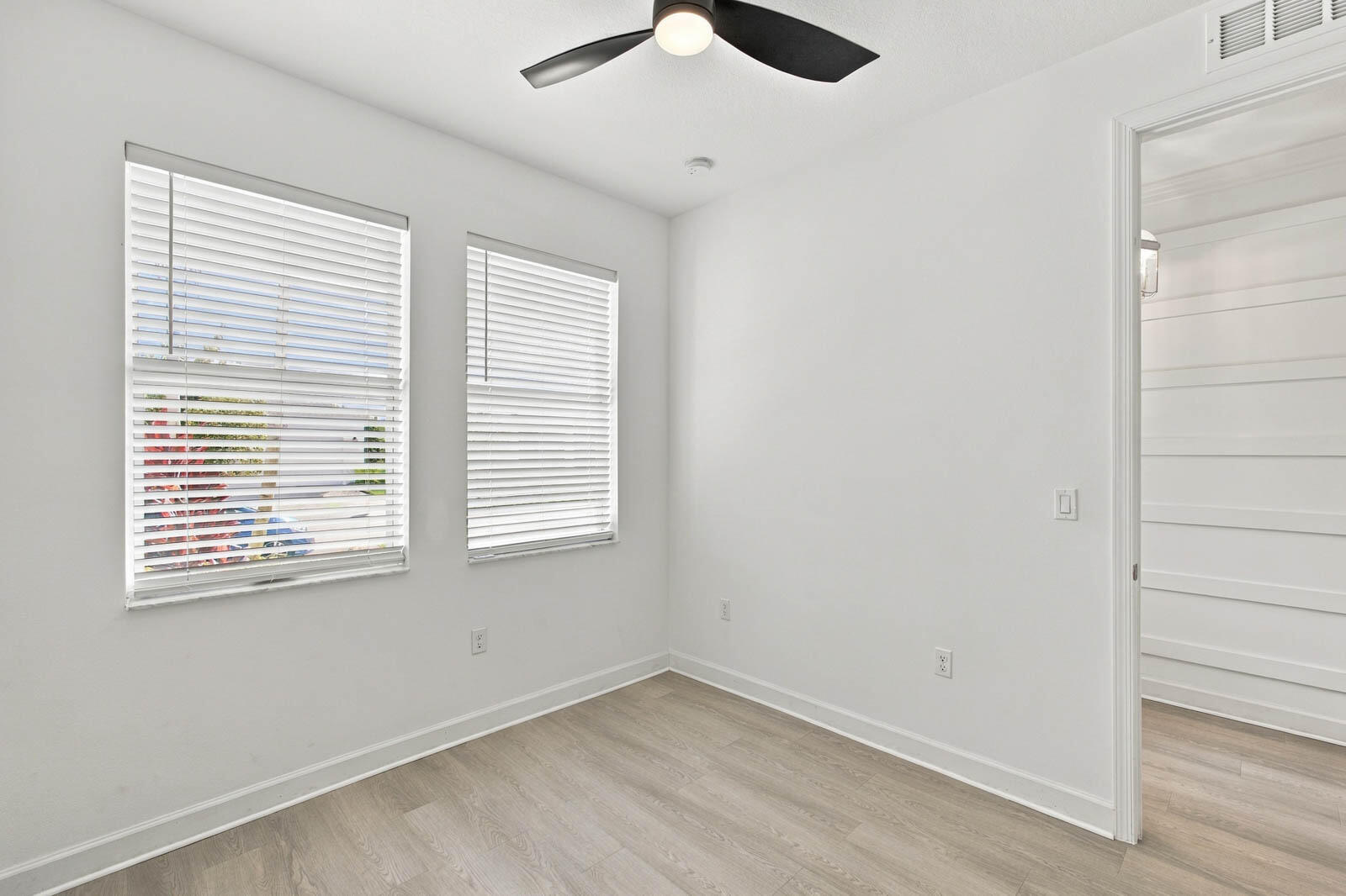 791 Se Woodbine Road Property Photo 19