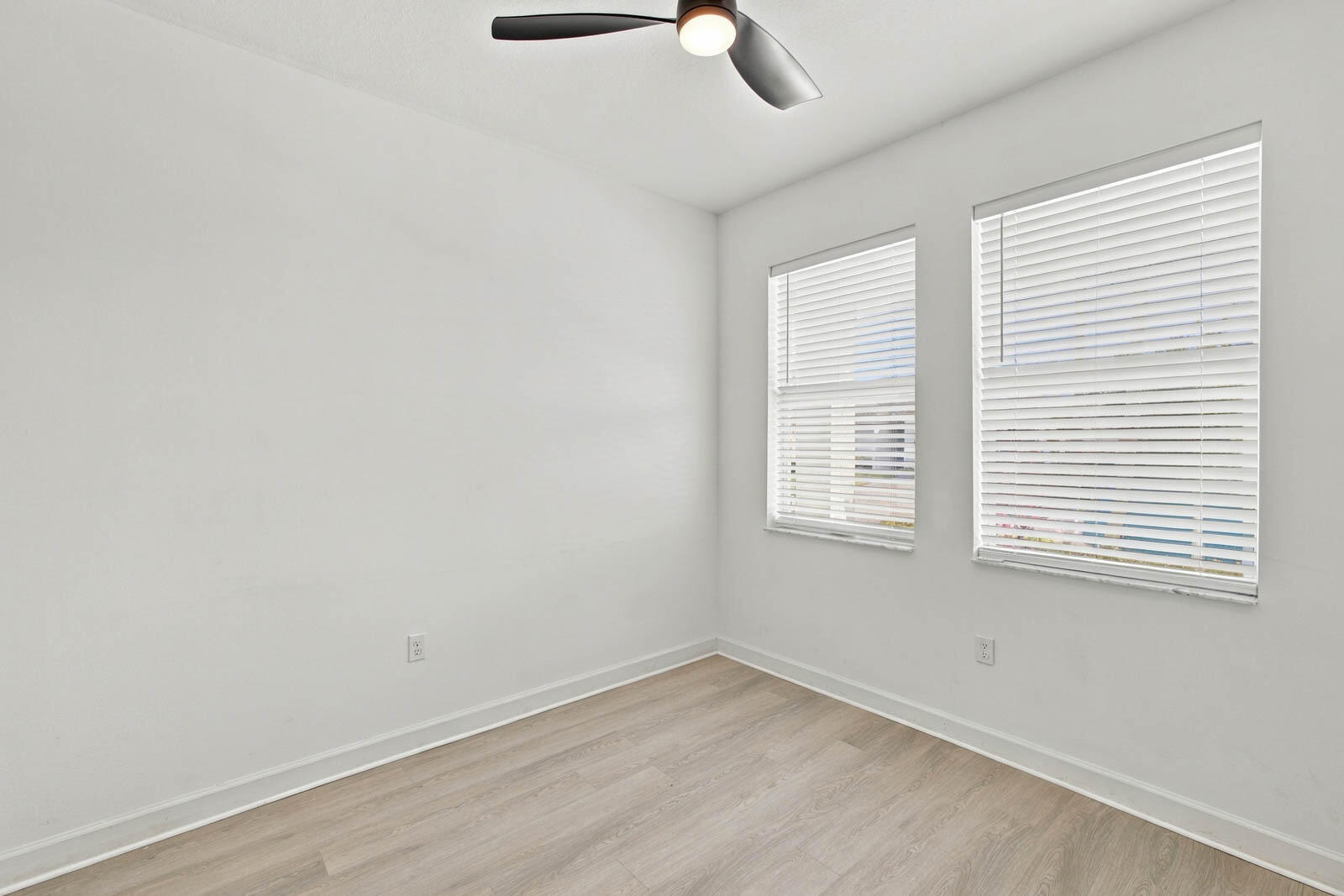 791 Se Woodbine Road Property Photo 26