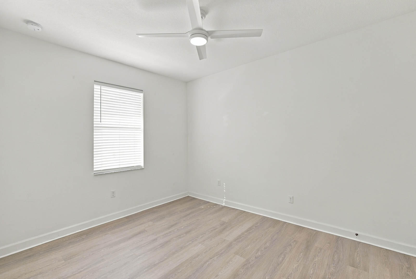 791 Se Woodbine Road Property Photo 30