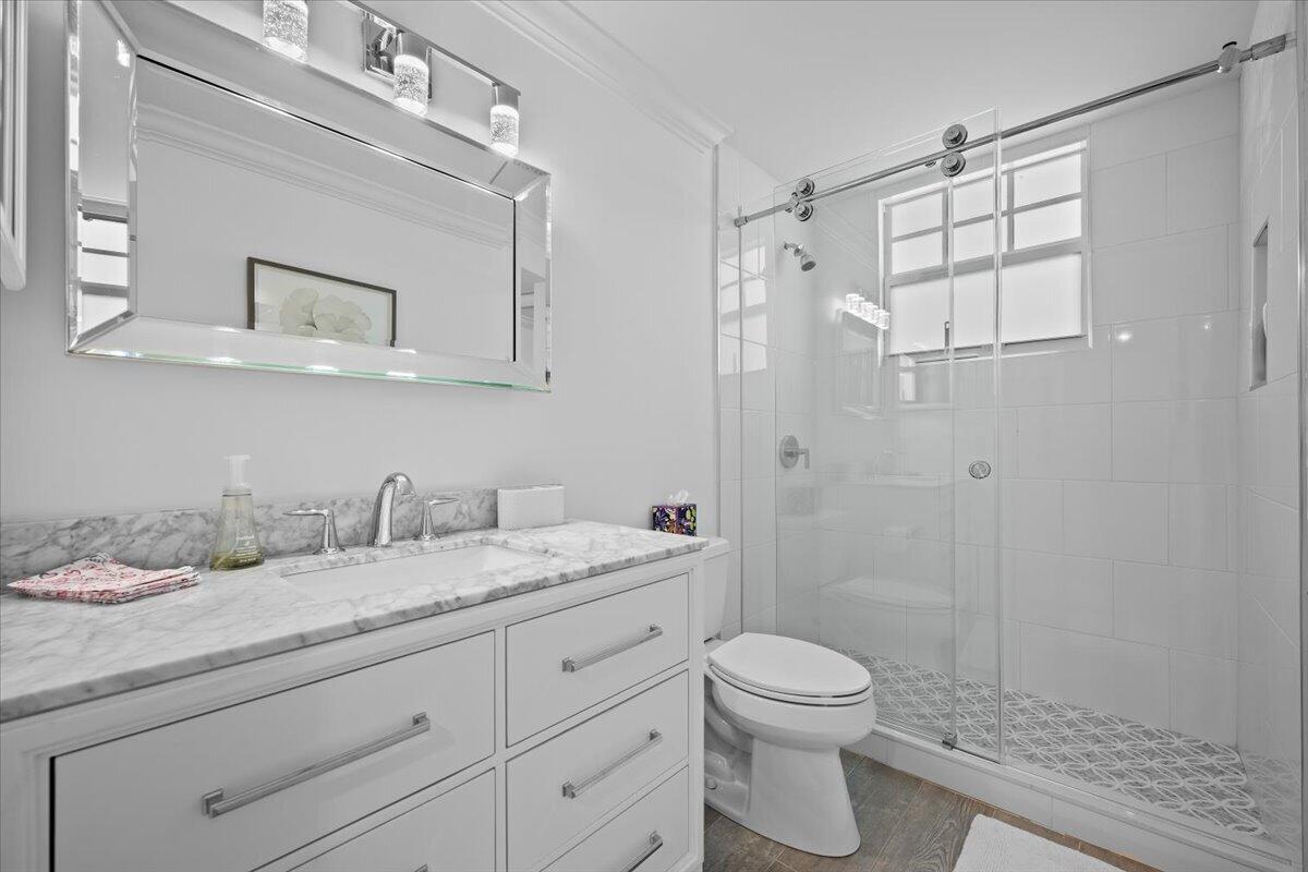 105 Mainsail Circle Property Photo 18