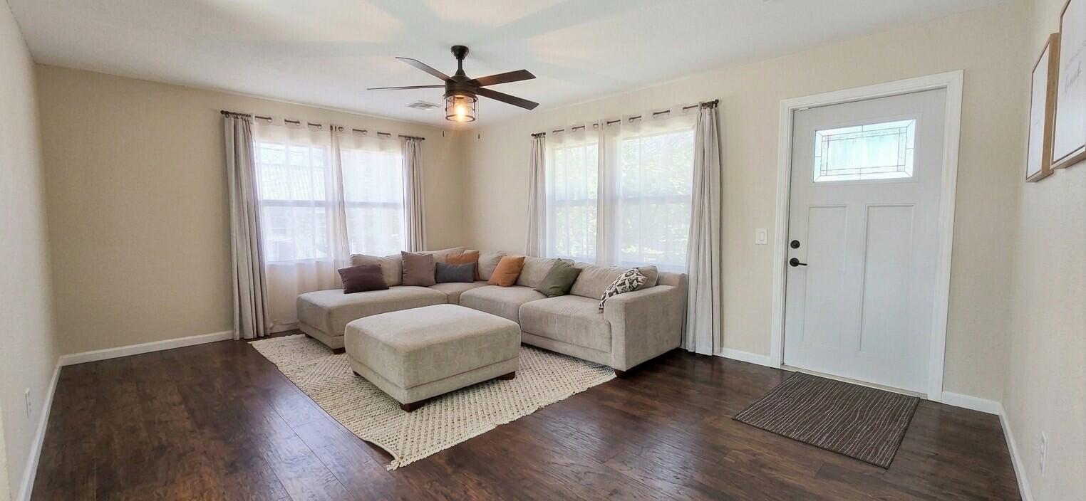 16140 Preakness Drive E Property Photo 5