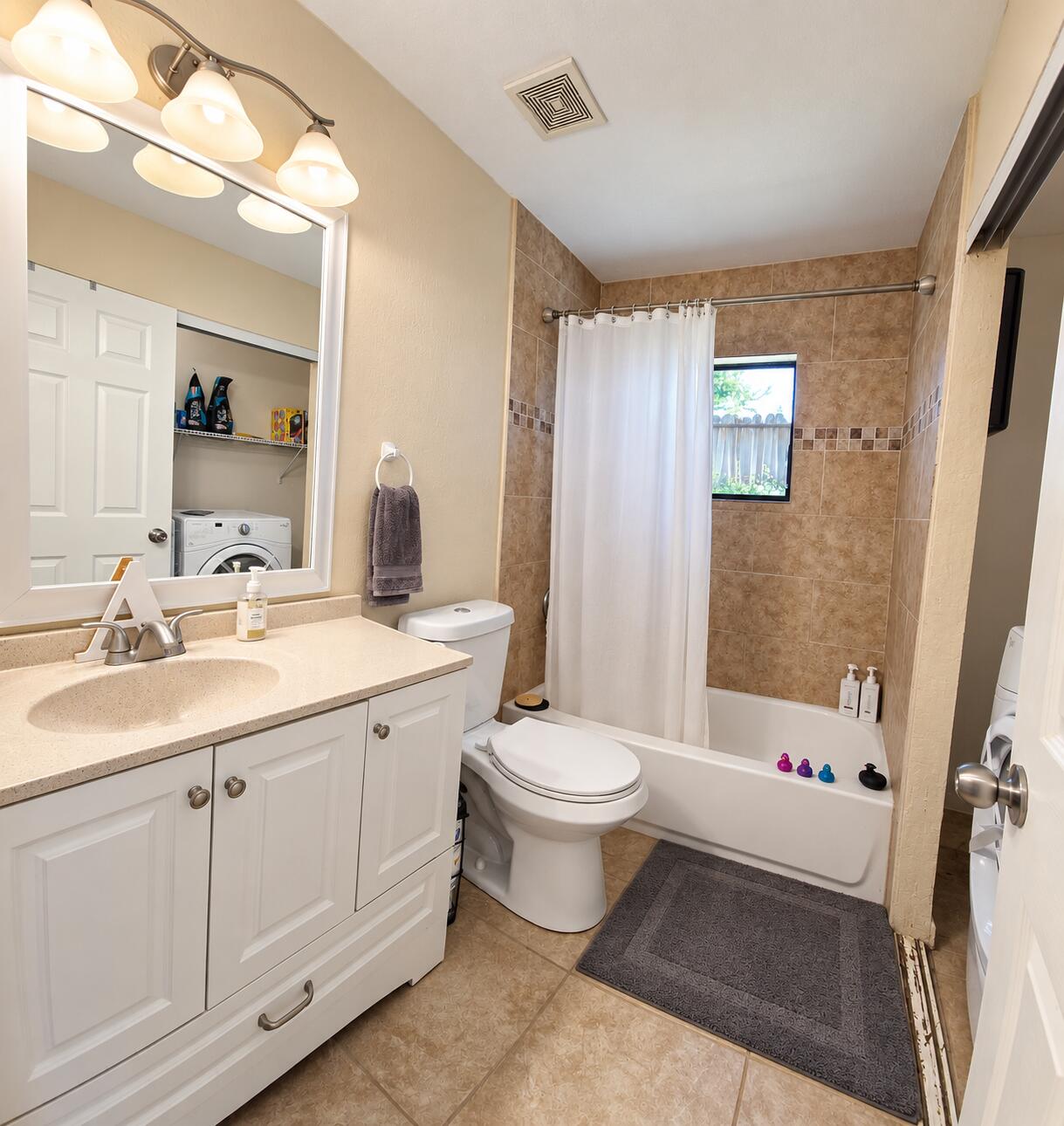 16140 Preakness Drive E Property Photo 12