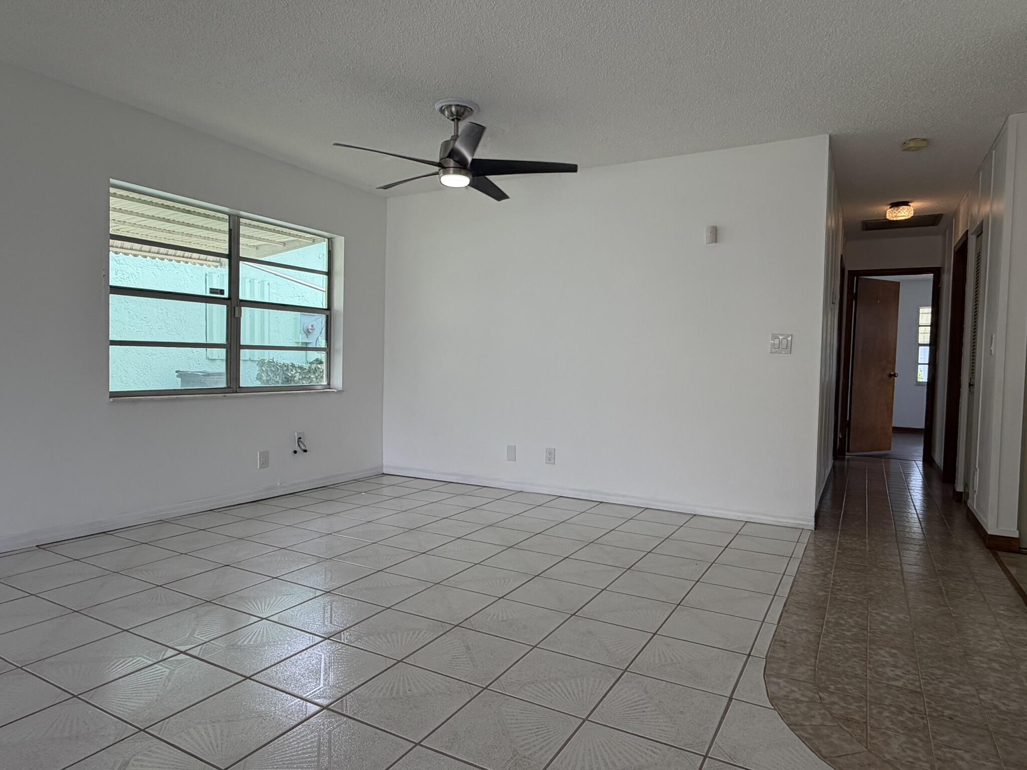 7240 Pineforest Circle Property Photo 5