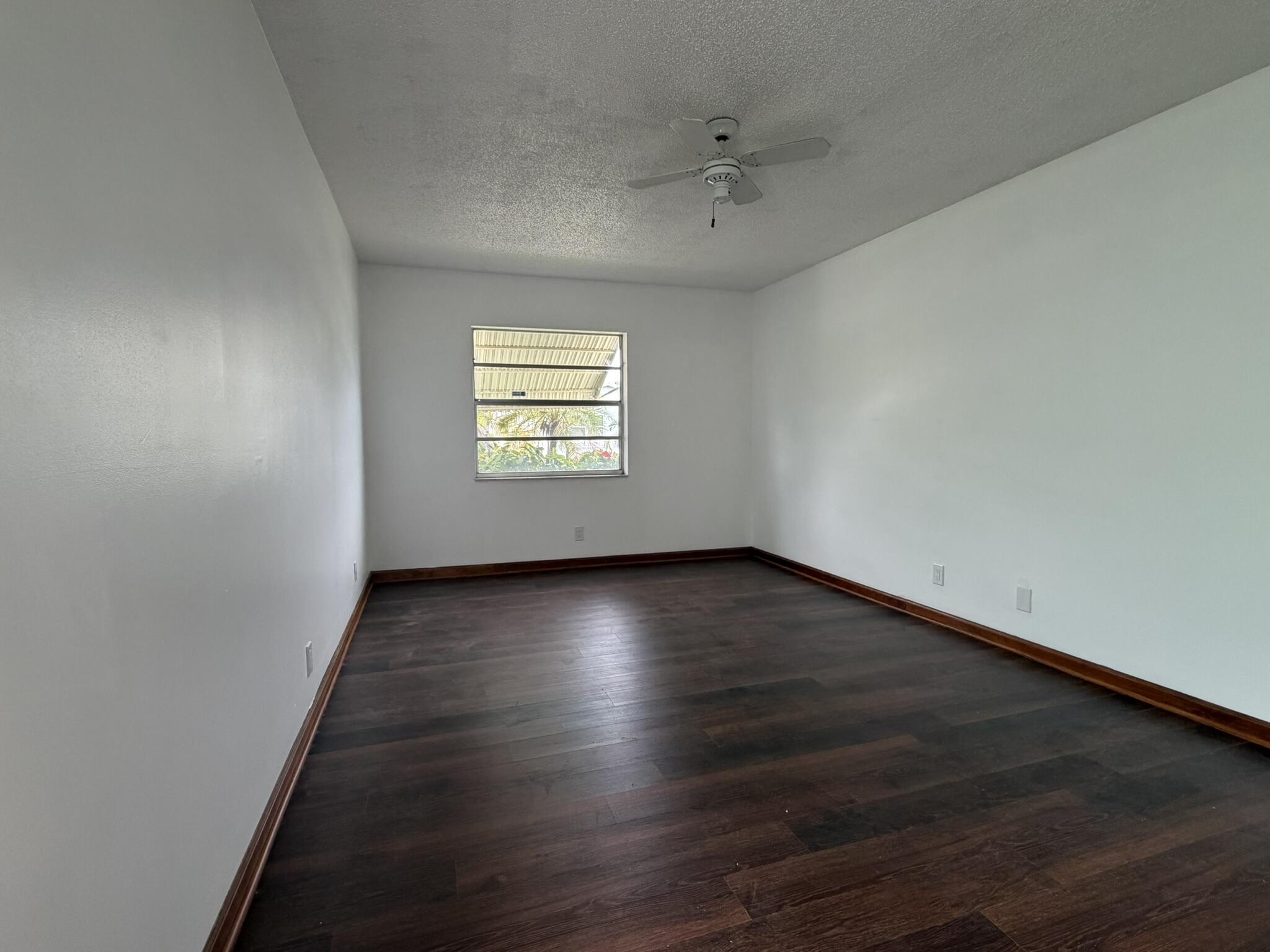 7240 Pineforest Circle Property Photo 16