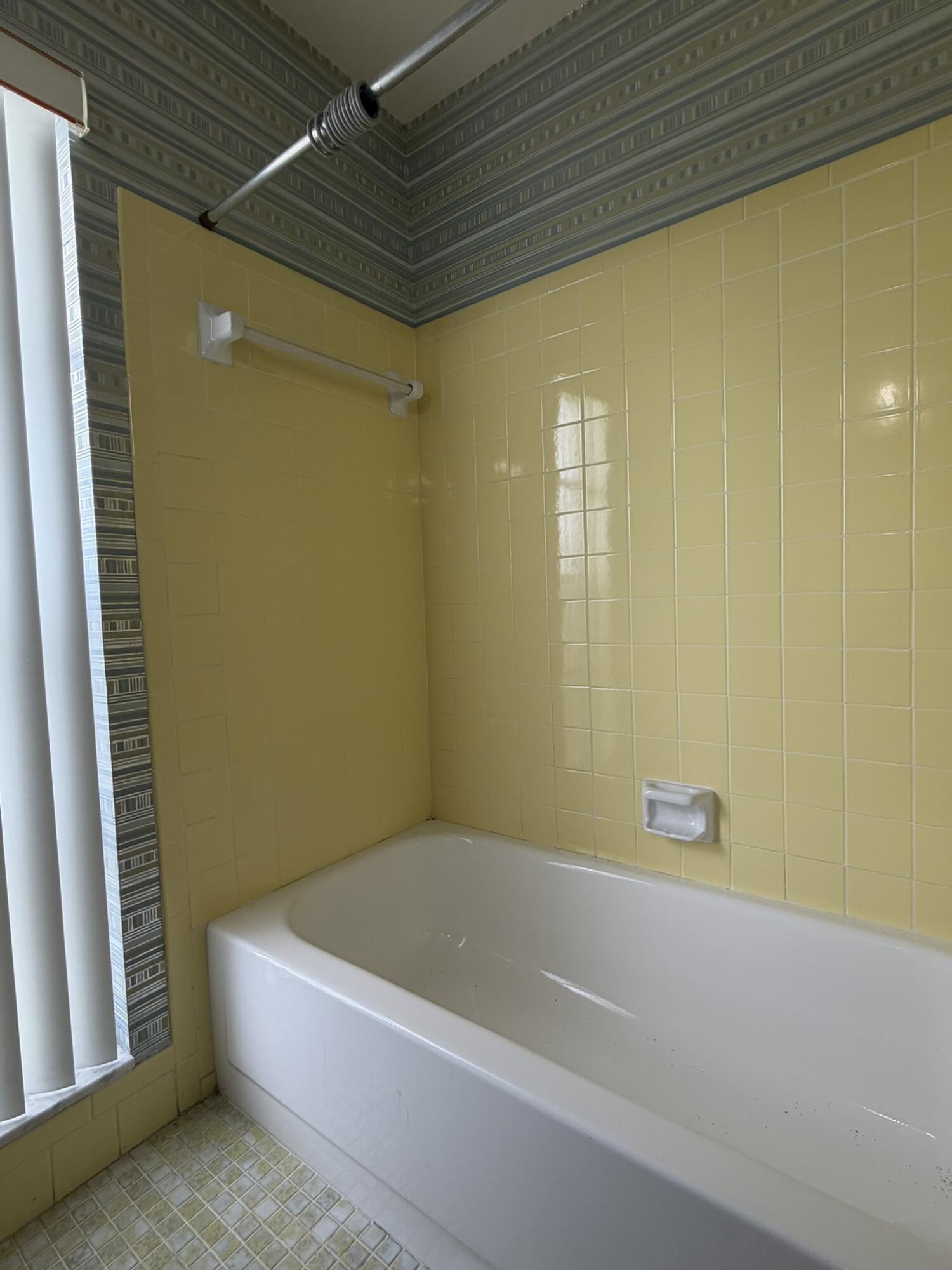 7240 Pineforest Circle Property Photo 18