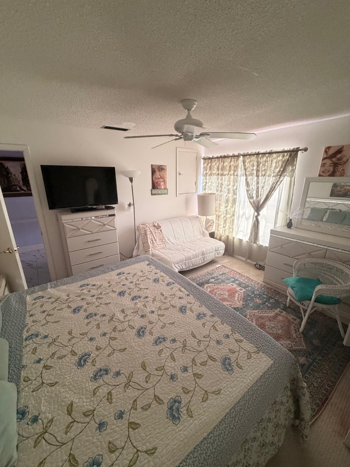 627 Laconia Circle B Property Photo 14