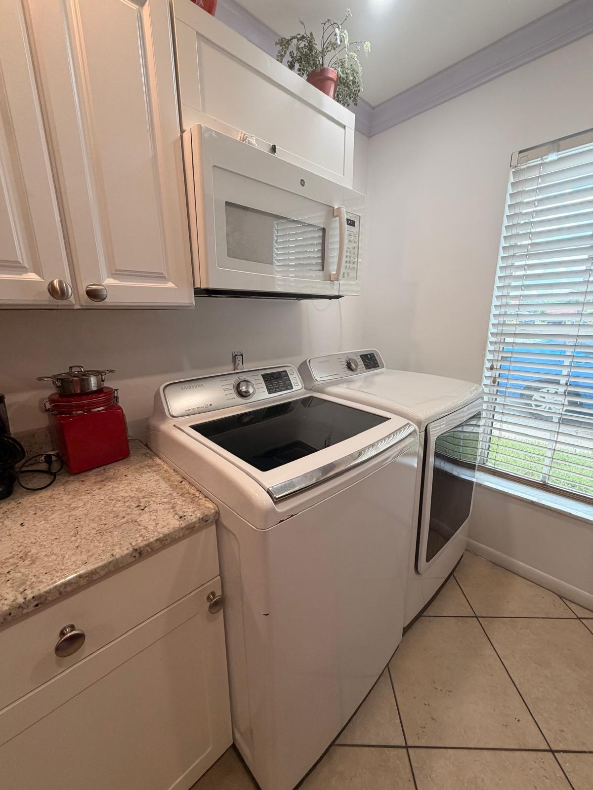 627 Laconia Circle B Property Photo 18