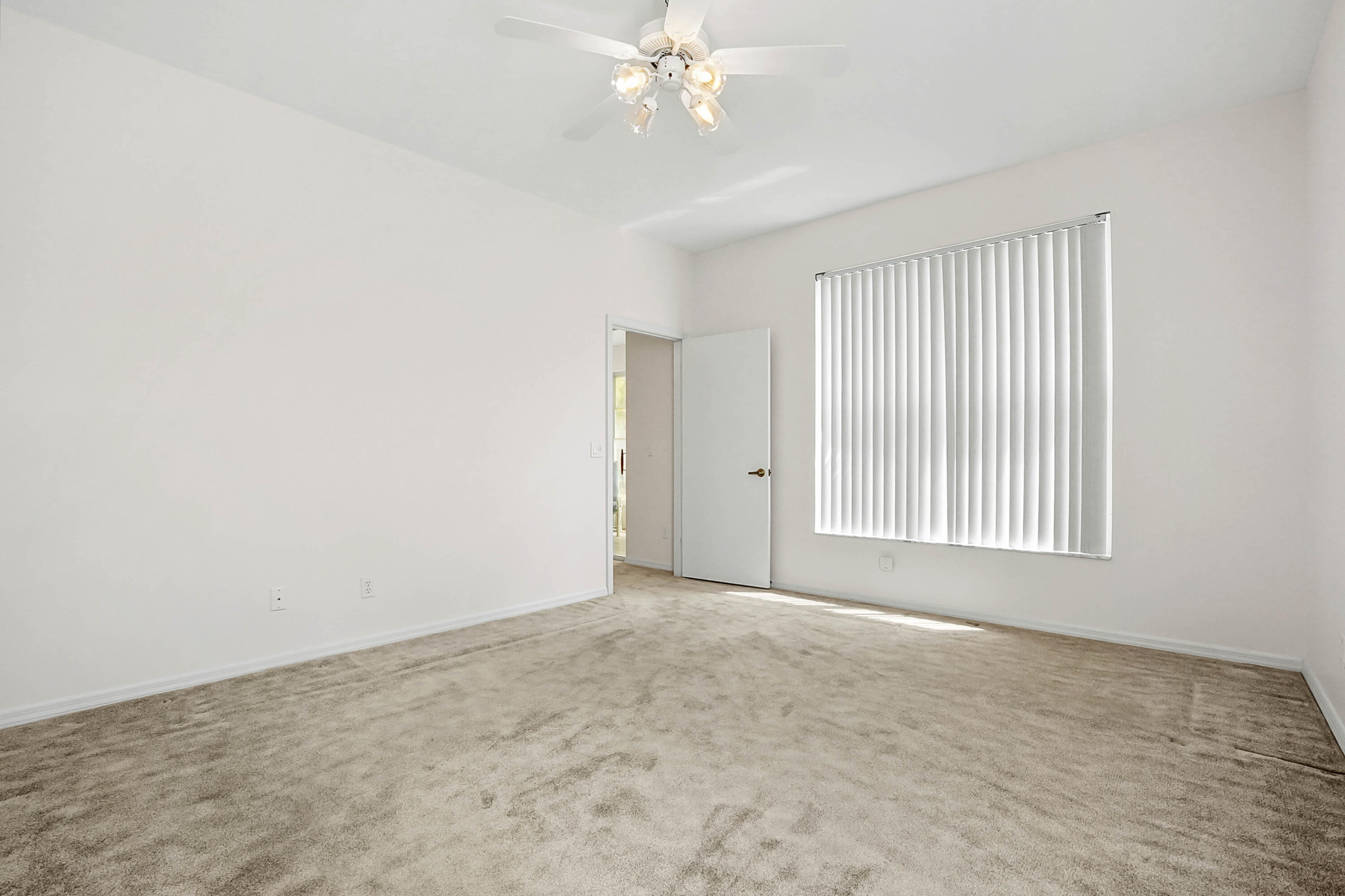 527 Nw Portofino Lane Property Photo 16