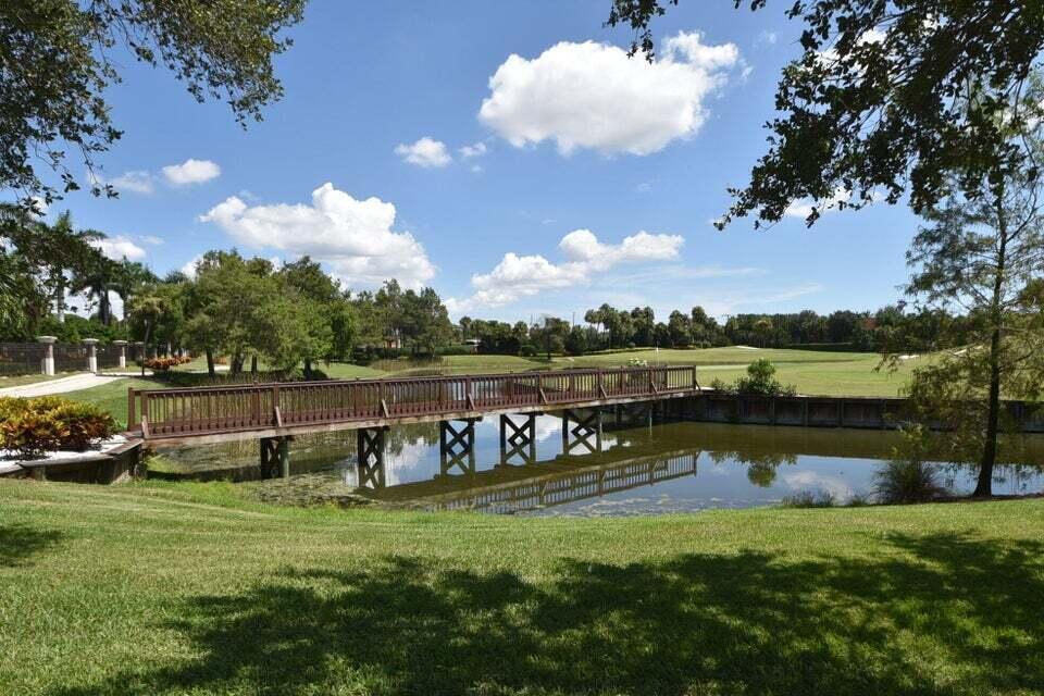 7344 Clunie Place 13605 Property Photo 39