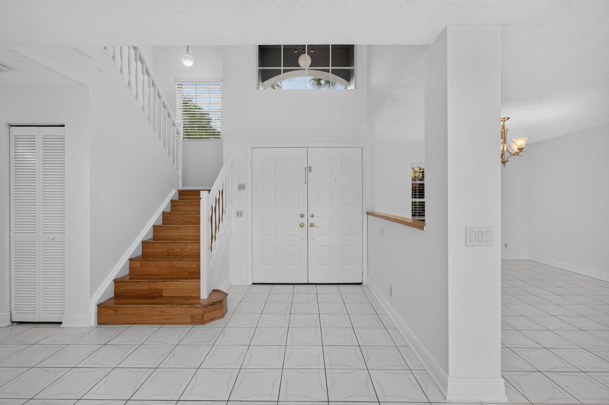 10621 Wheelhouse Circle Property Photo 7