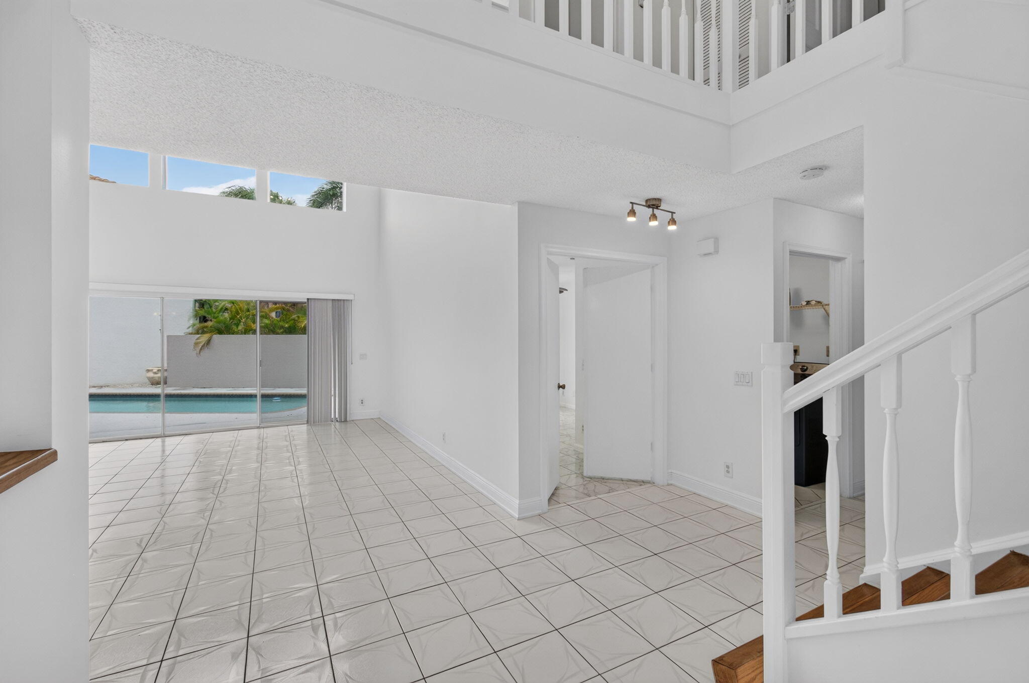 10621 Wheelhouse Circle Property Photo 9