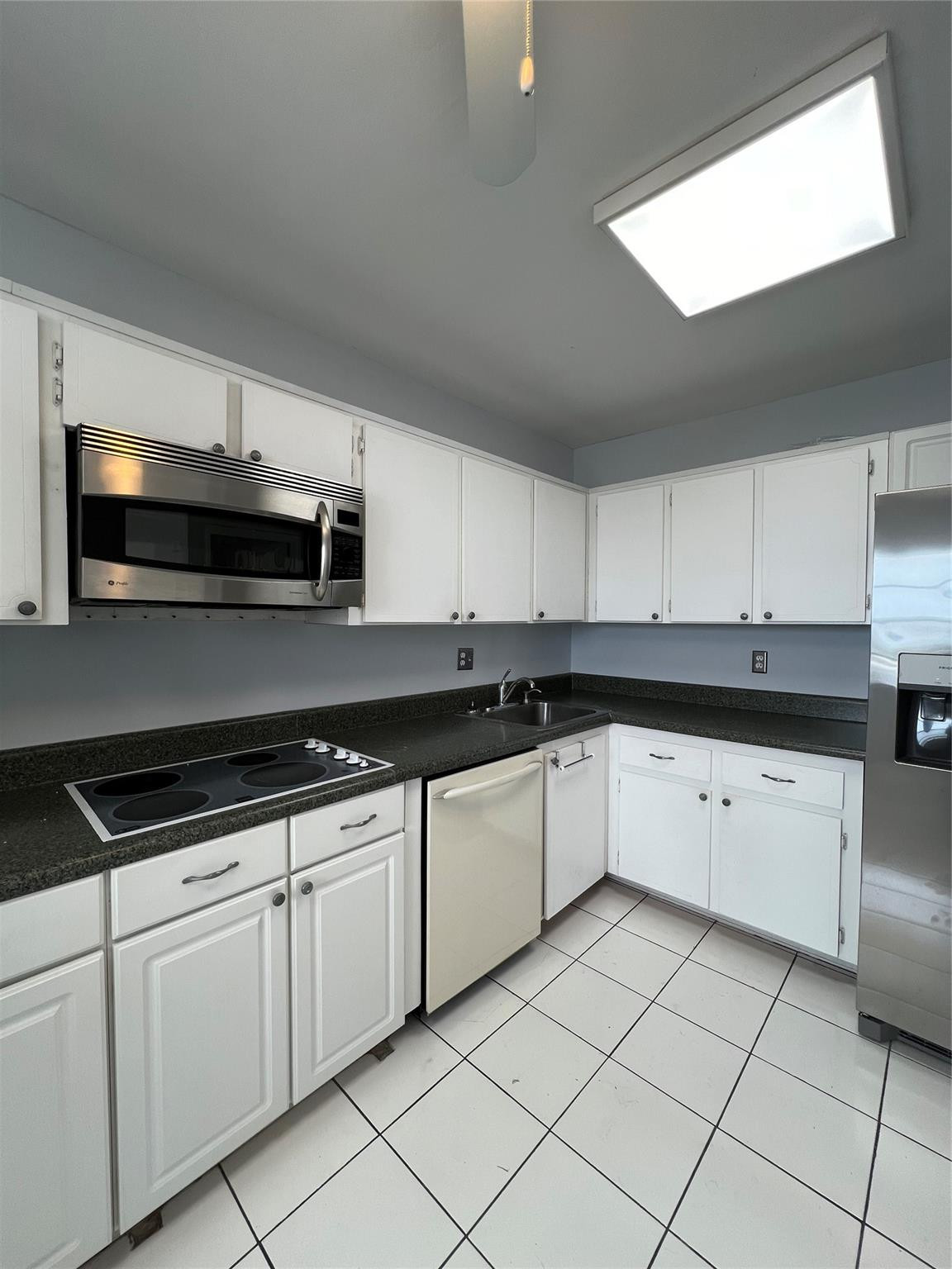 3100 Ne 48th Street 805 Property Photo 49
