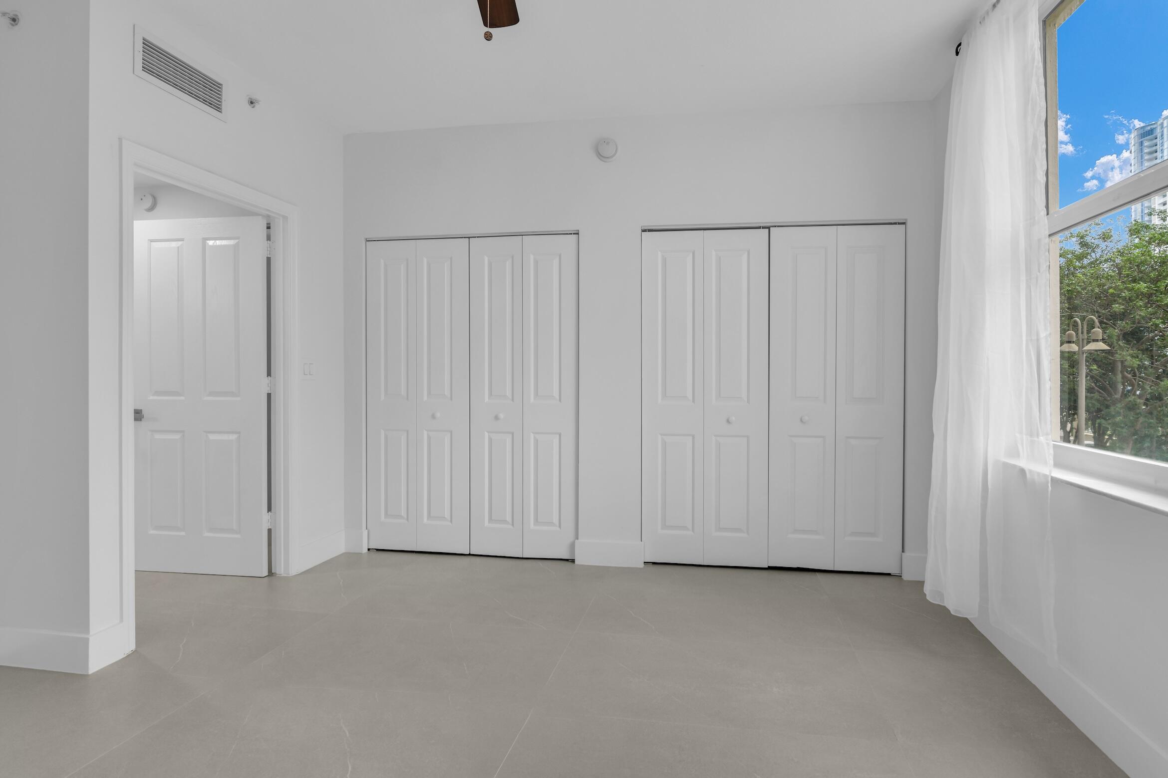 511 Se 5th Avenue 703 Property Photo 17