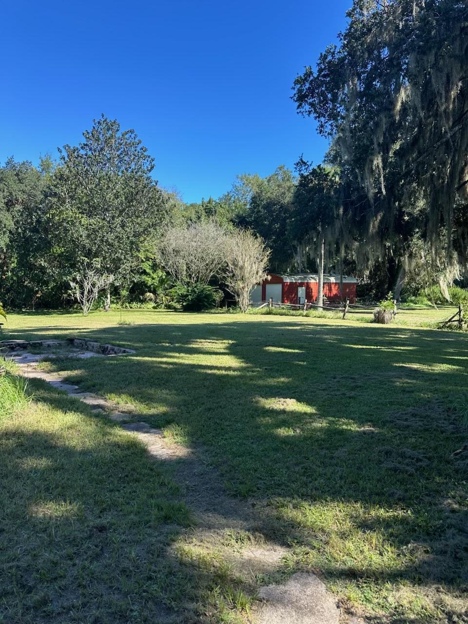384 W Ariel Road Property Photo 18