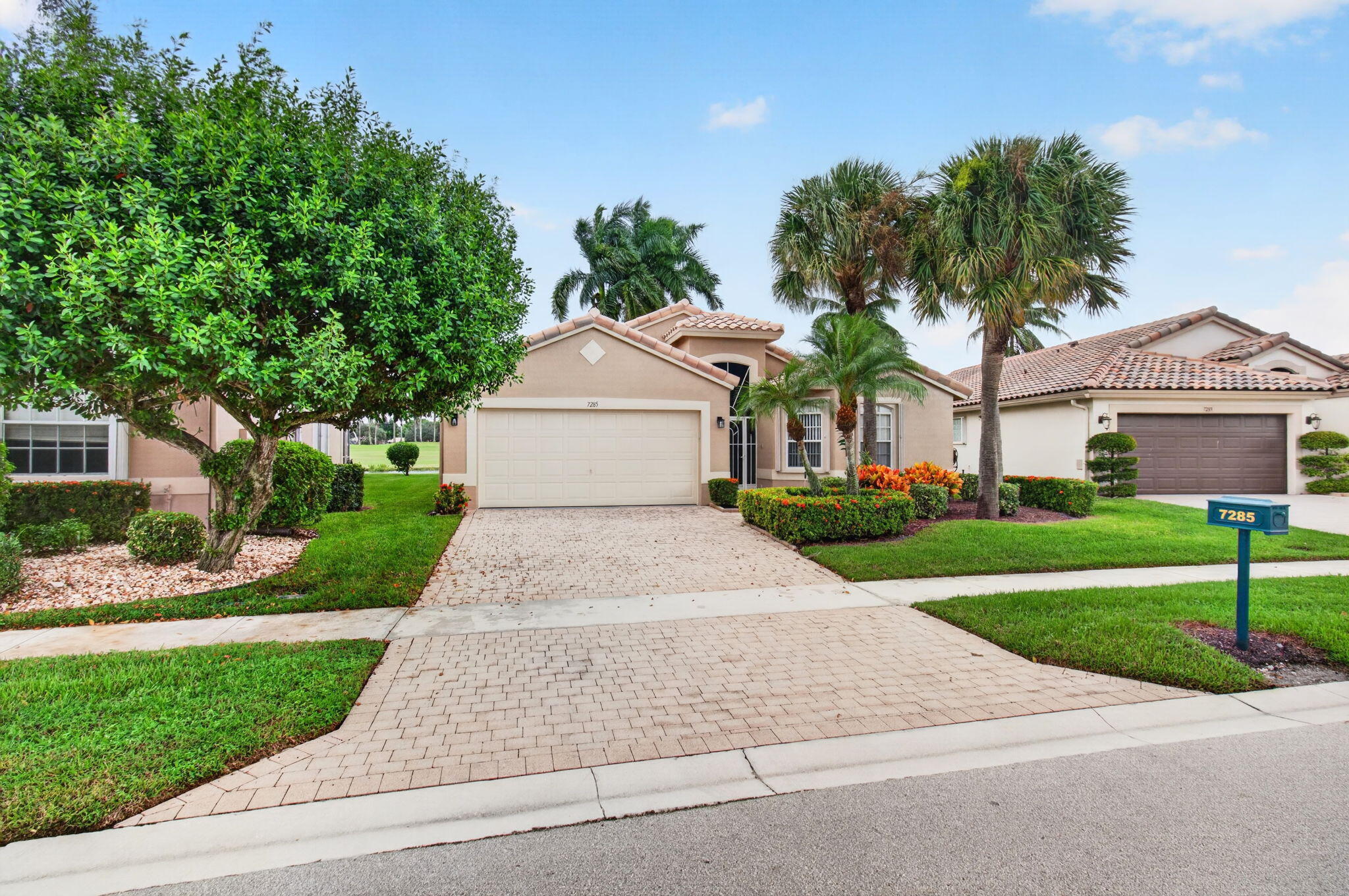 7285 Haviland Circle Property Photo 4