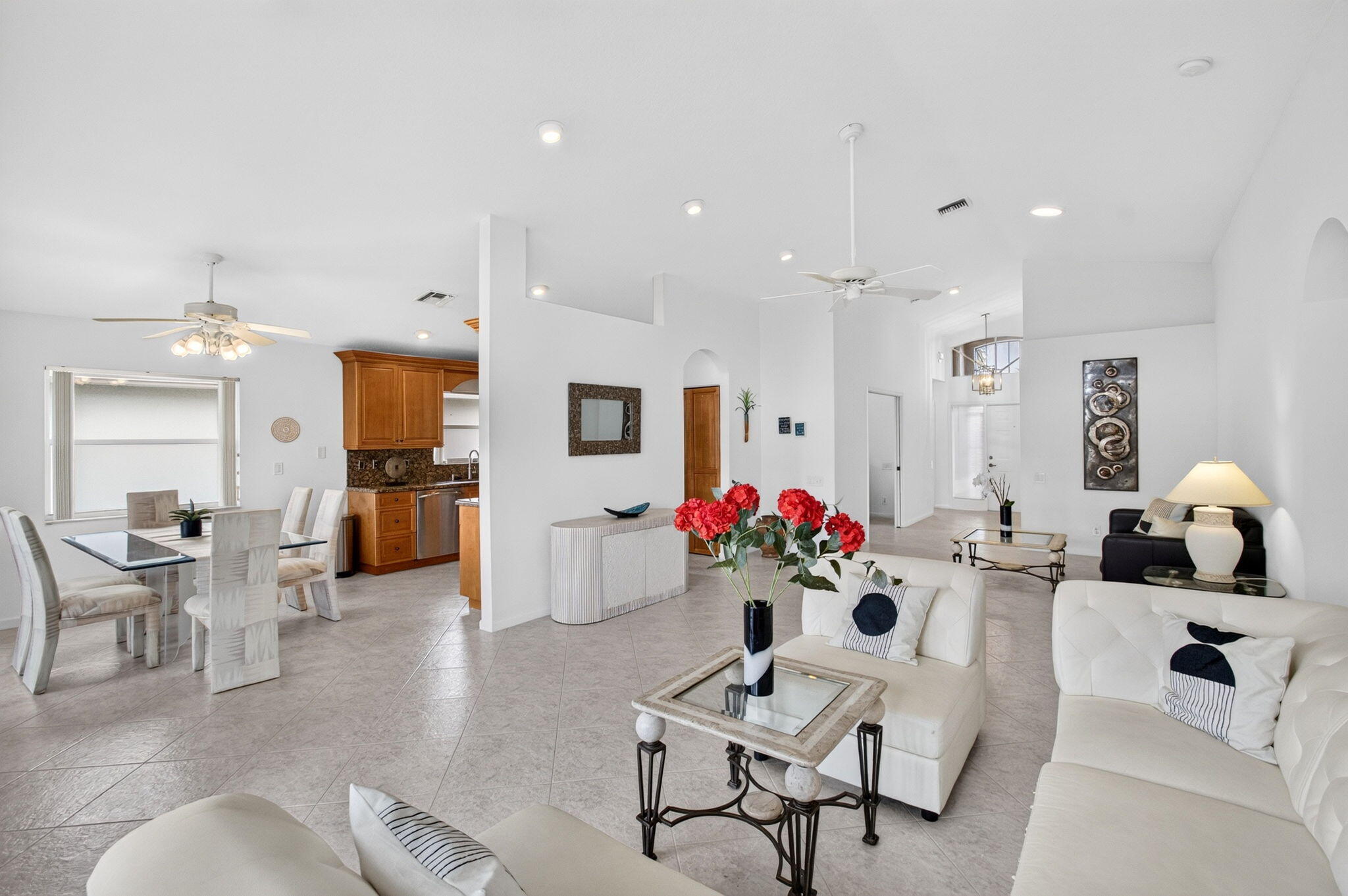 7285 Haviland Circle Property Photo 8