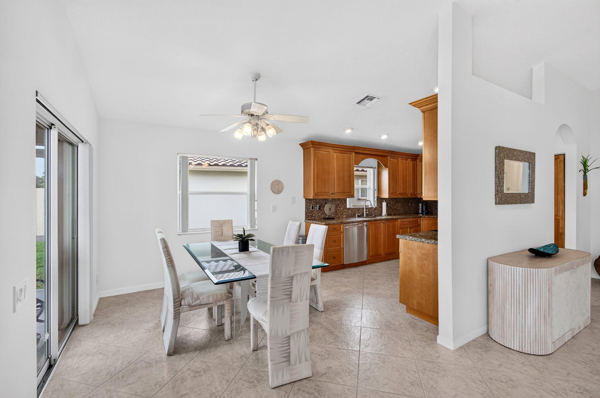 7285 Haviland Circle Property Photo 11