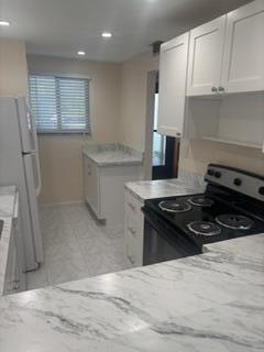 5403 Se Miles Grant Road H108 Property Photo 4