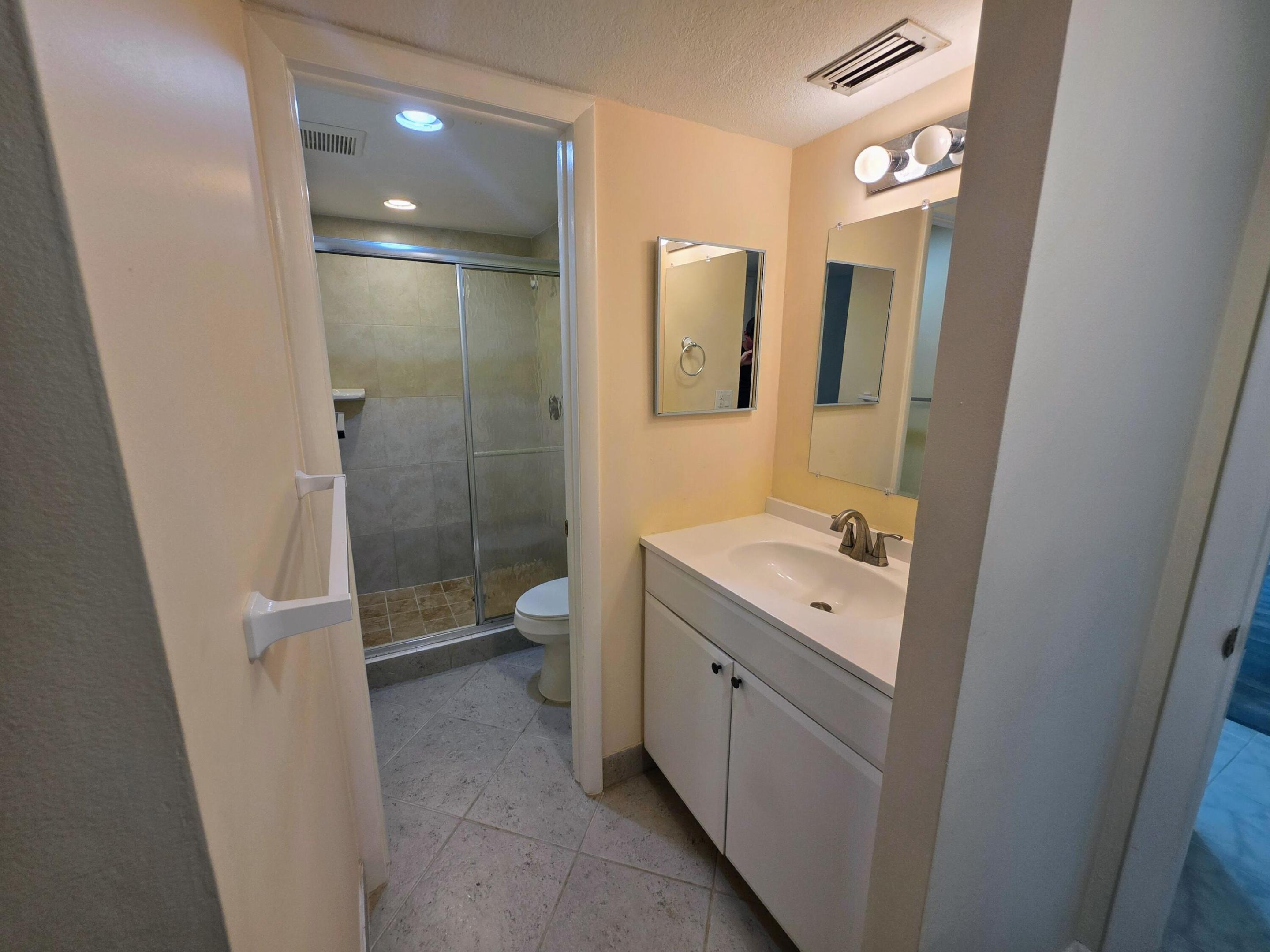 5403 Se Miles Grant Road H108 Property Photo 15