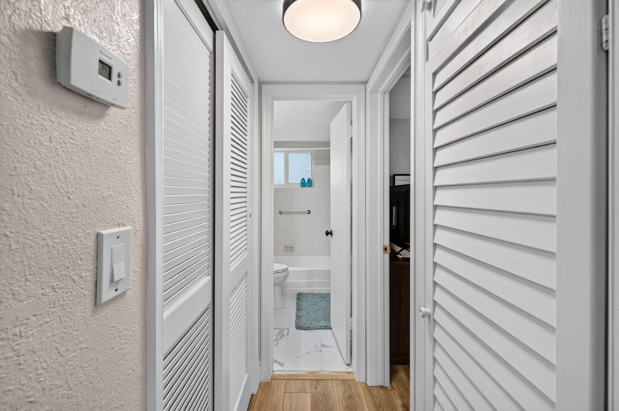 3232 Canal Drive Property Photo 25