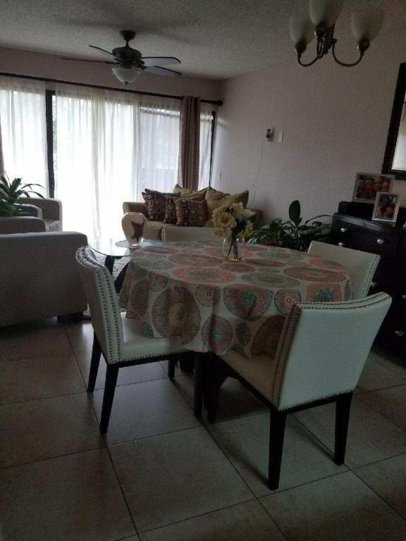 1501 Windorah Way C Property Photo 5