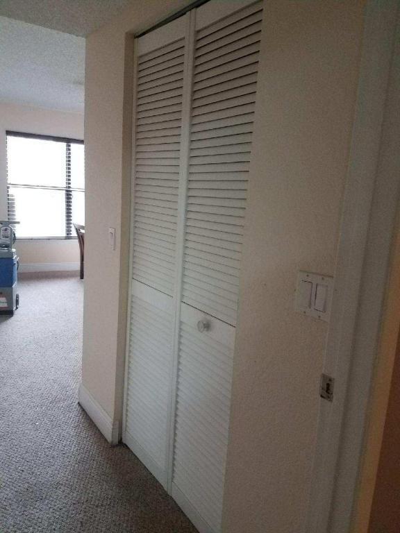 1501 Windorah Way C Property Photo 6