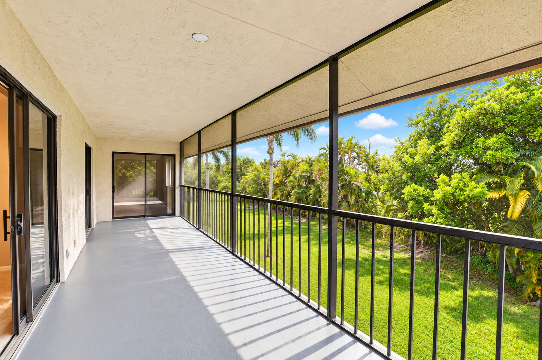 7864 Lexington Club Boulevard D Property Photo 27