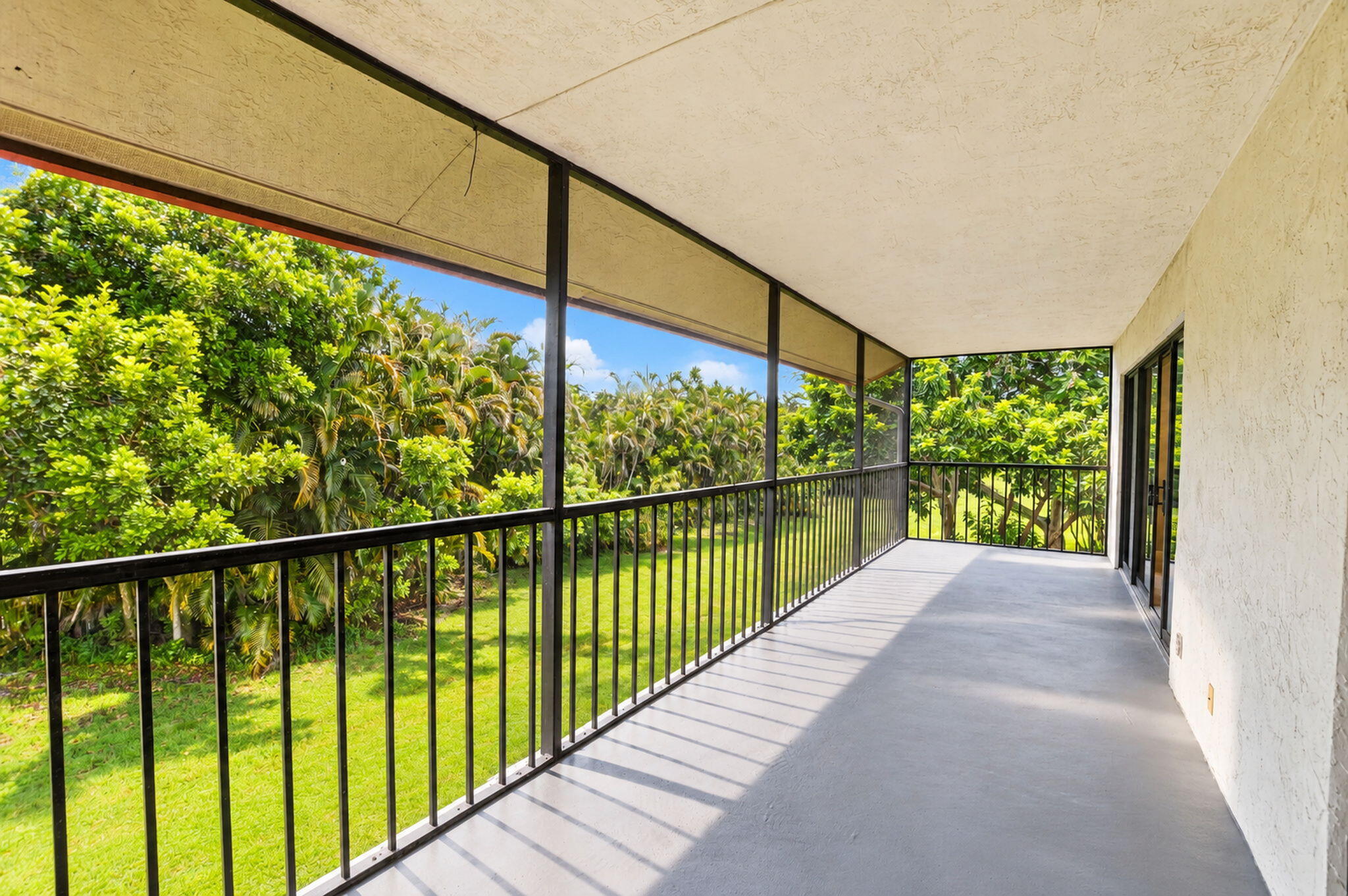 7864 Lexington Club Boulevard D Property Photo 28