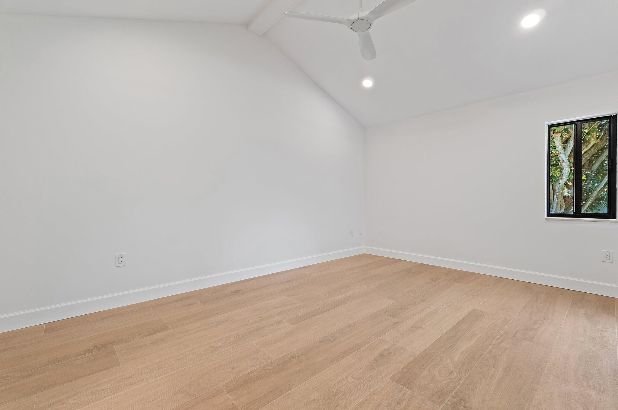 139 Sand Pine Drive Property Photo 38