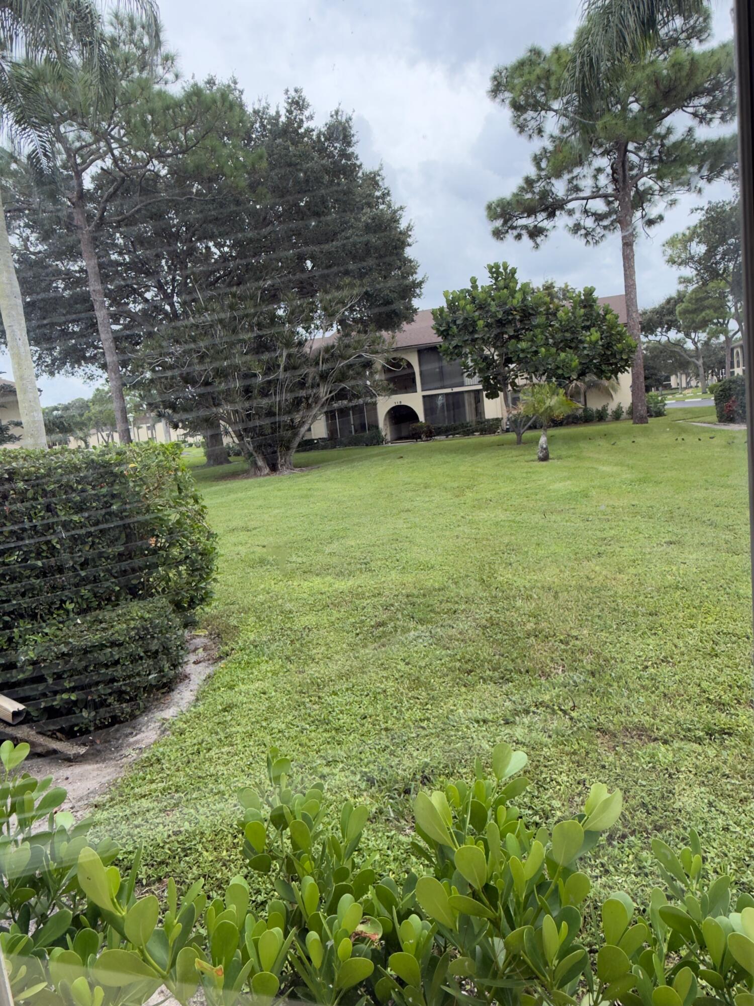 B26083051 Property Photo 3