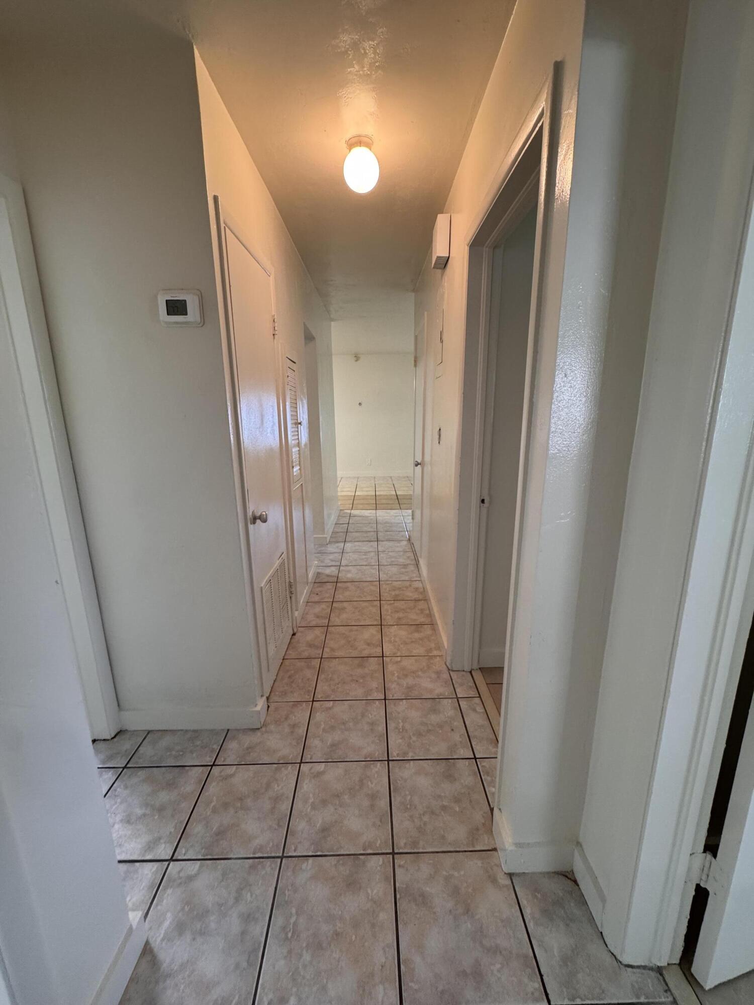 1148 Arizona Avenue Property Photo 17