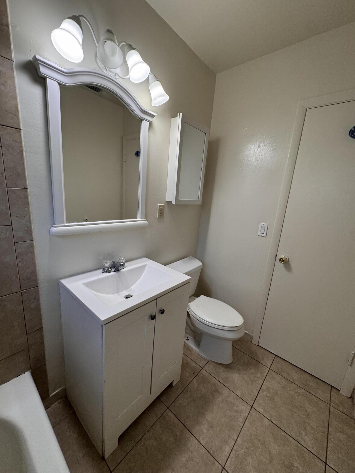 1148 Arizona Avenue Property Photo 19