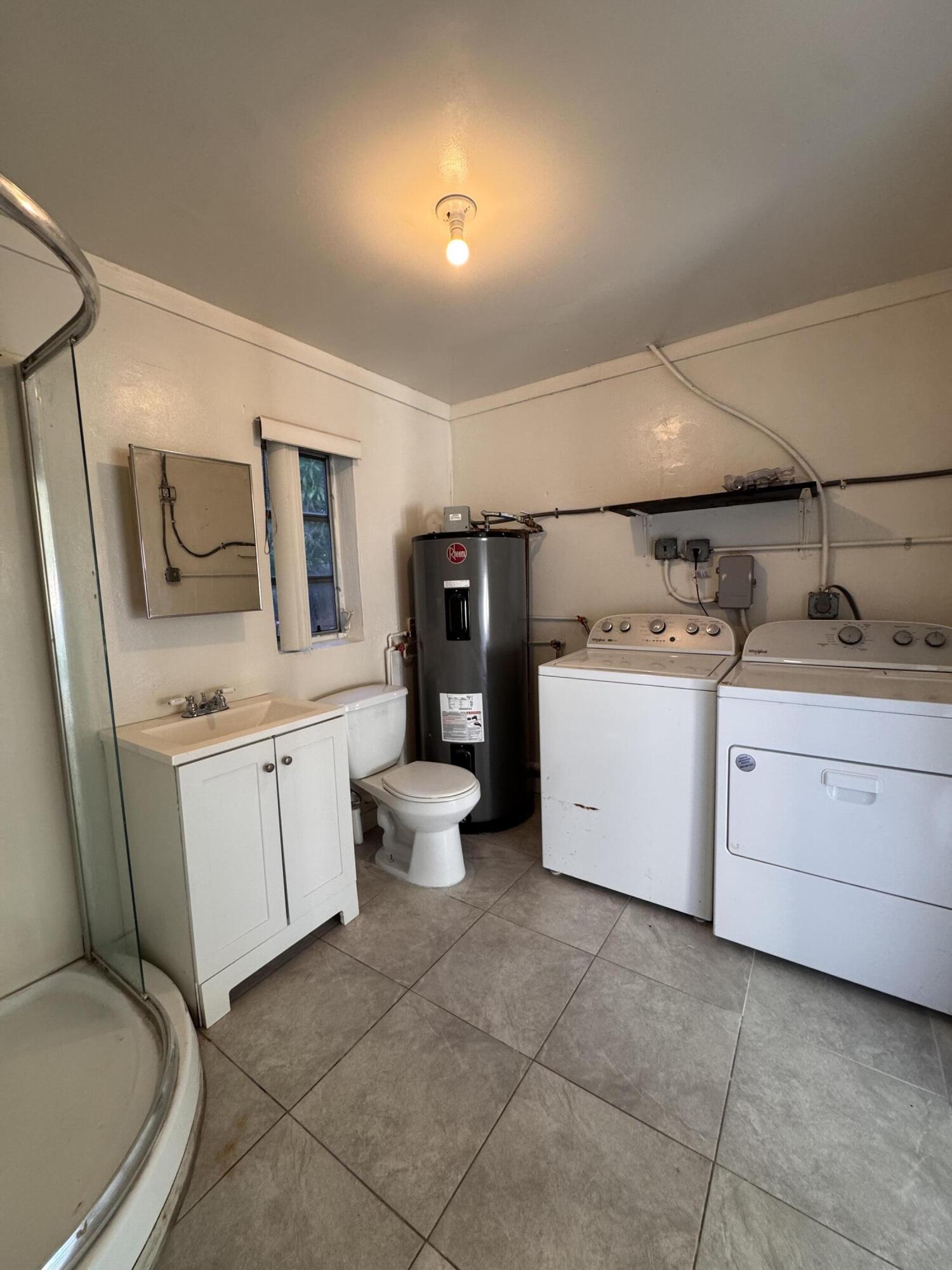 1148 Arizona Avenue Property Photo 31