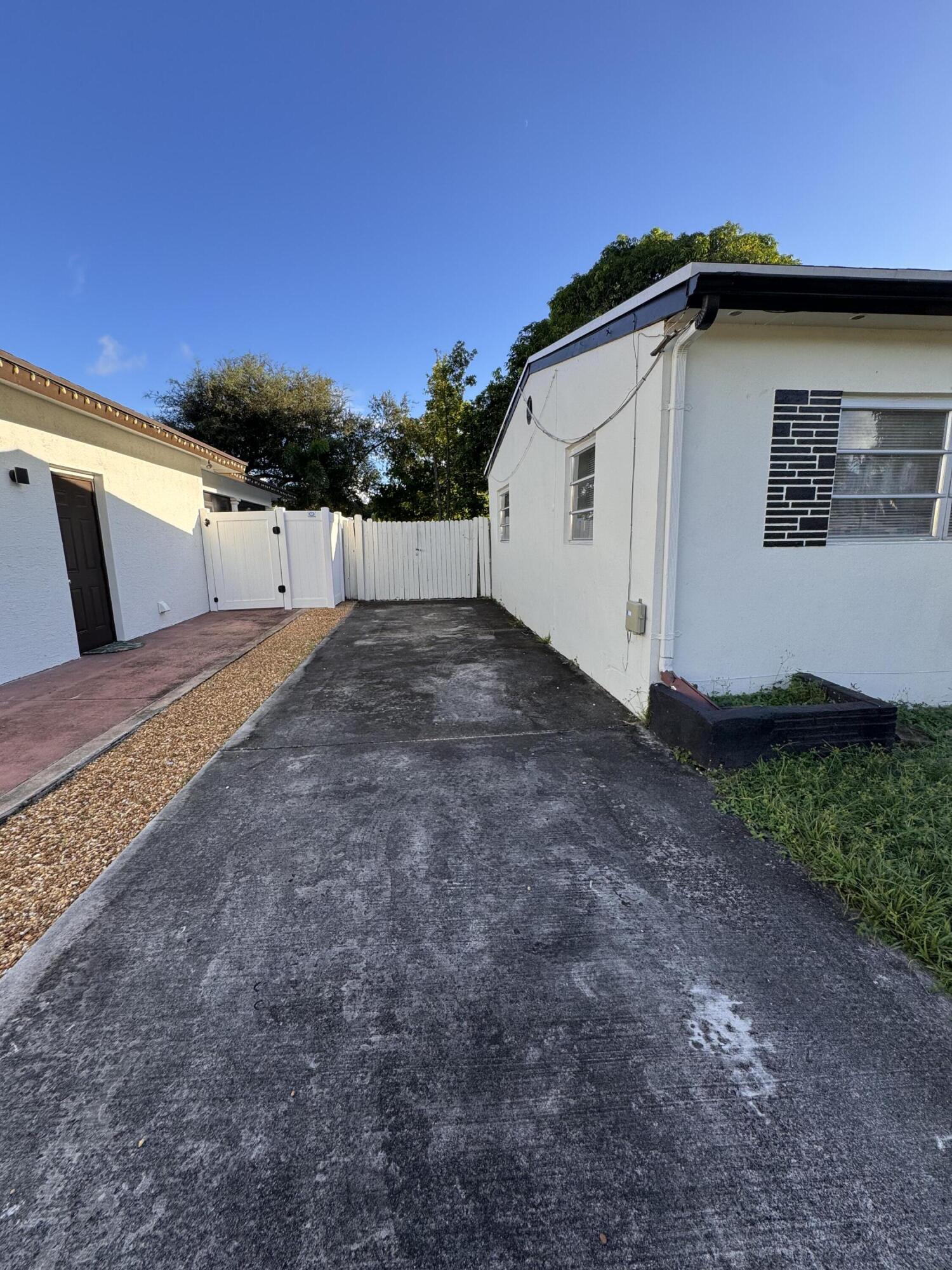 1148 Arizona Avenue Property Photo 34