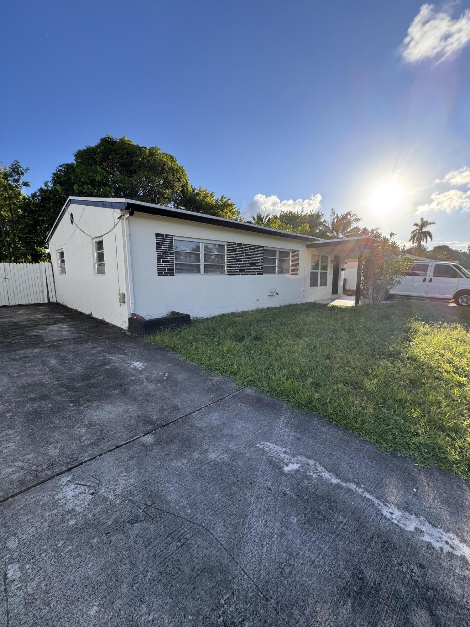 1148 Arizona Avenue Property Photo 35