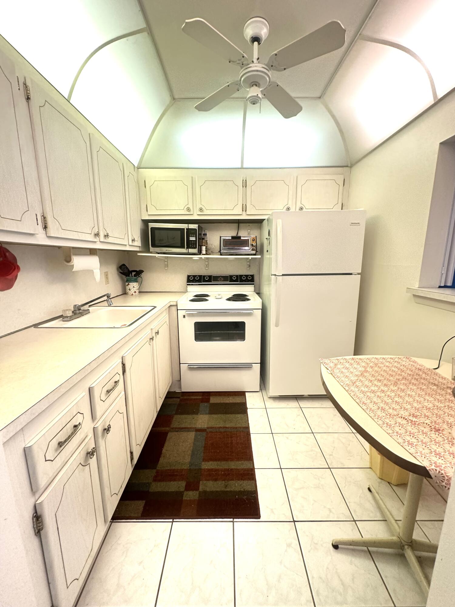 162 Grantham E Property Photo 11