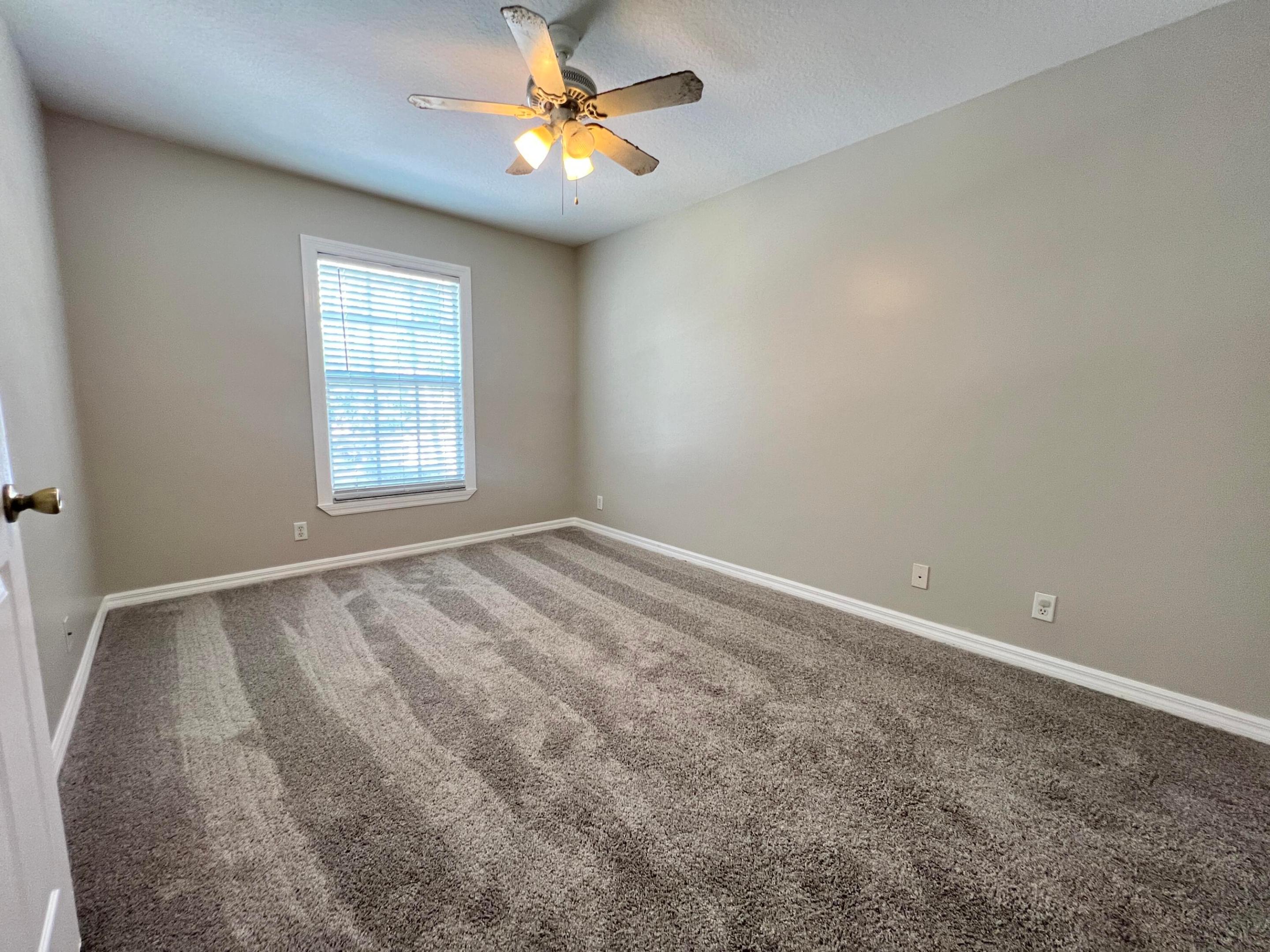 9120 Villa Palma Lane Property Photo 15