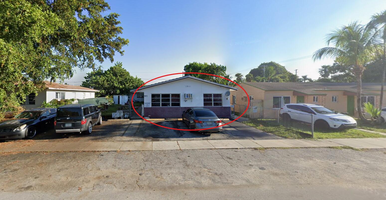 1911 Roosevelt Street 3 Property Photo 1