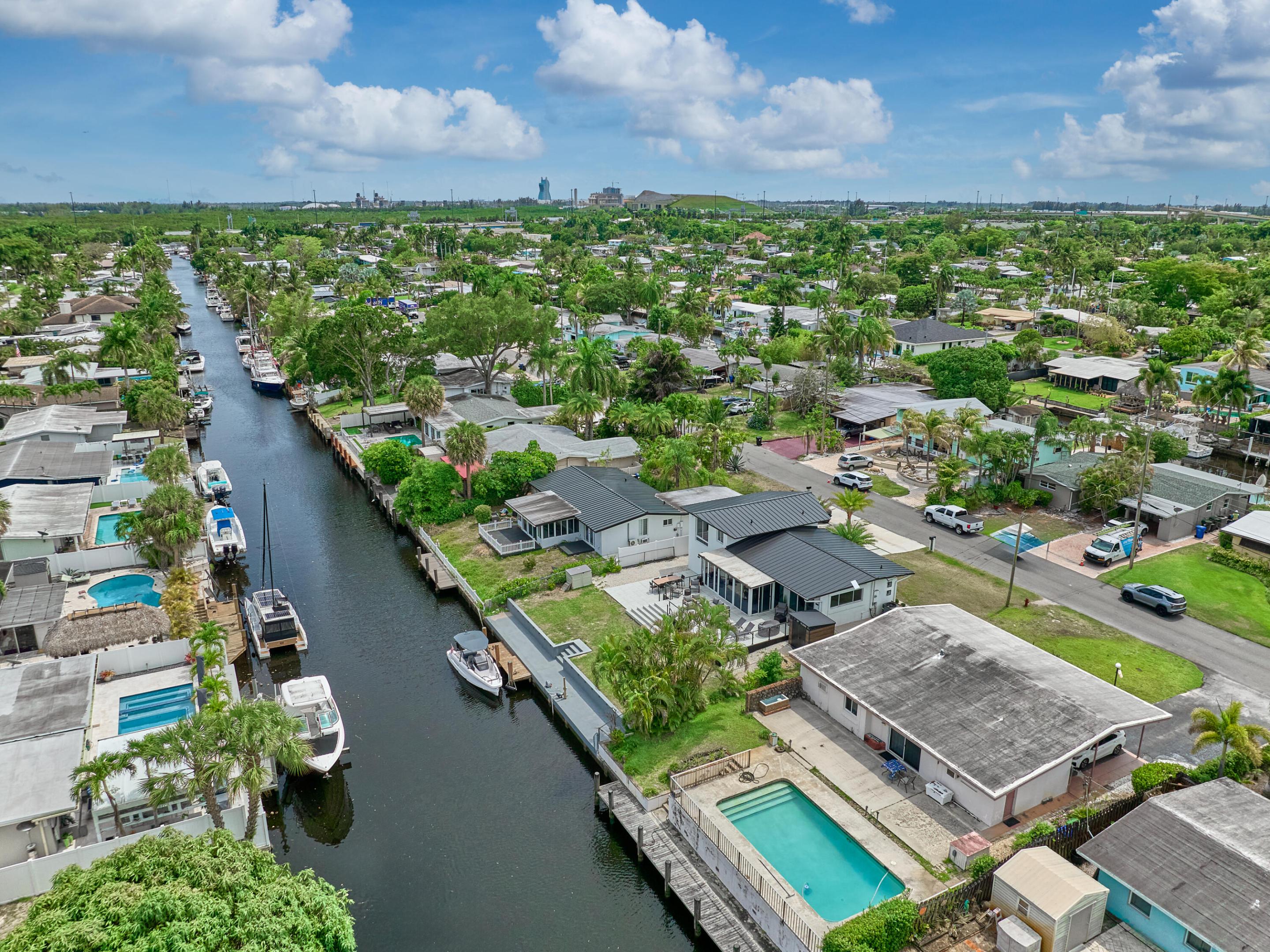 2426 Key Largo Lane Property Photo 32