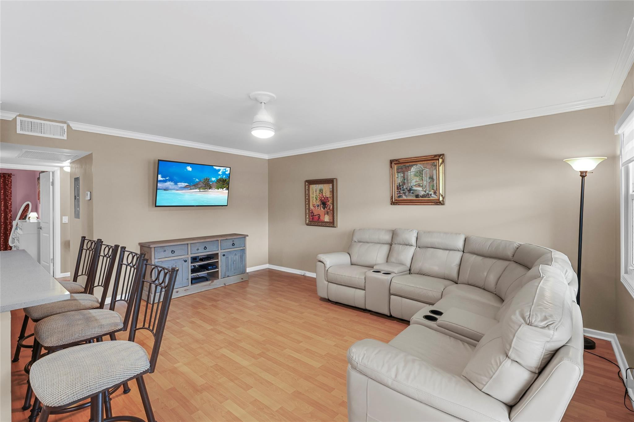 79 Prescott D Property Photo 5