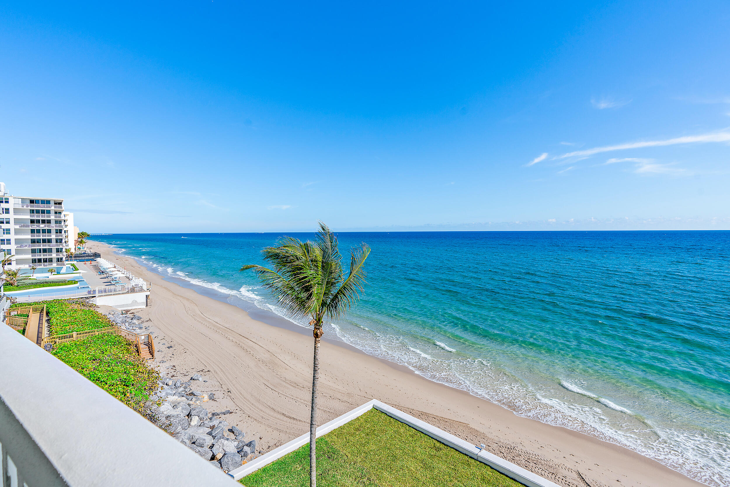 3570 S Ocean Boulevard 600 Property Photo 2