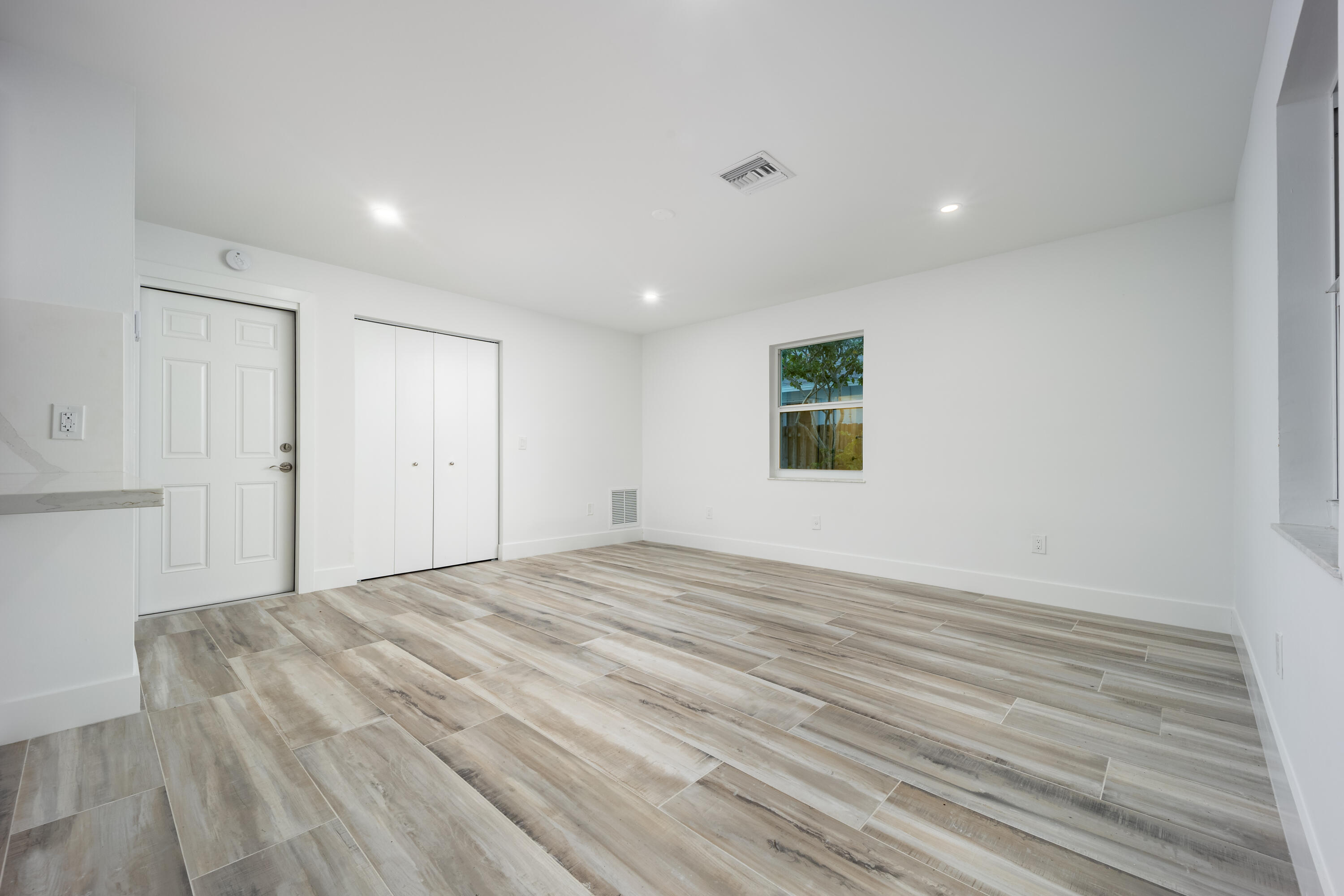 1116 Hernando Street Property Photo 26