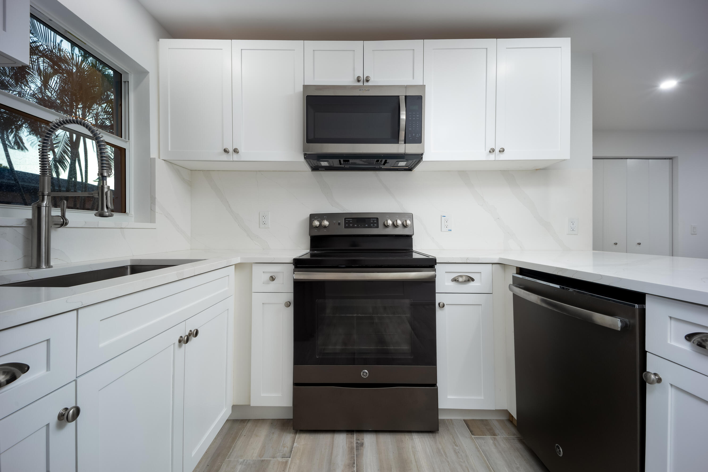 1116 Hernando Street Property Photo 28