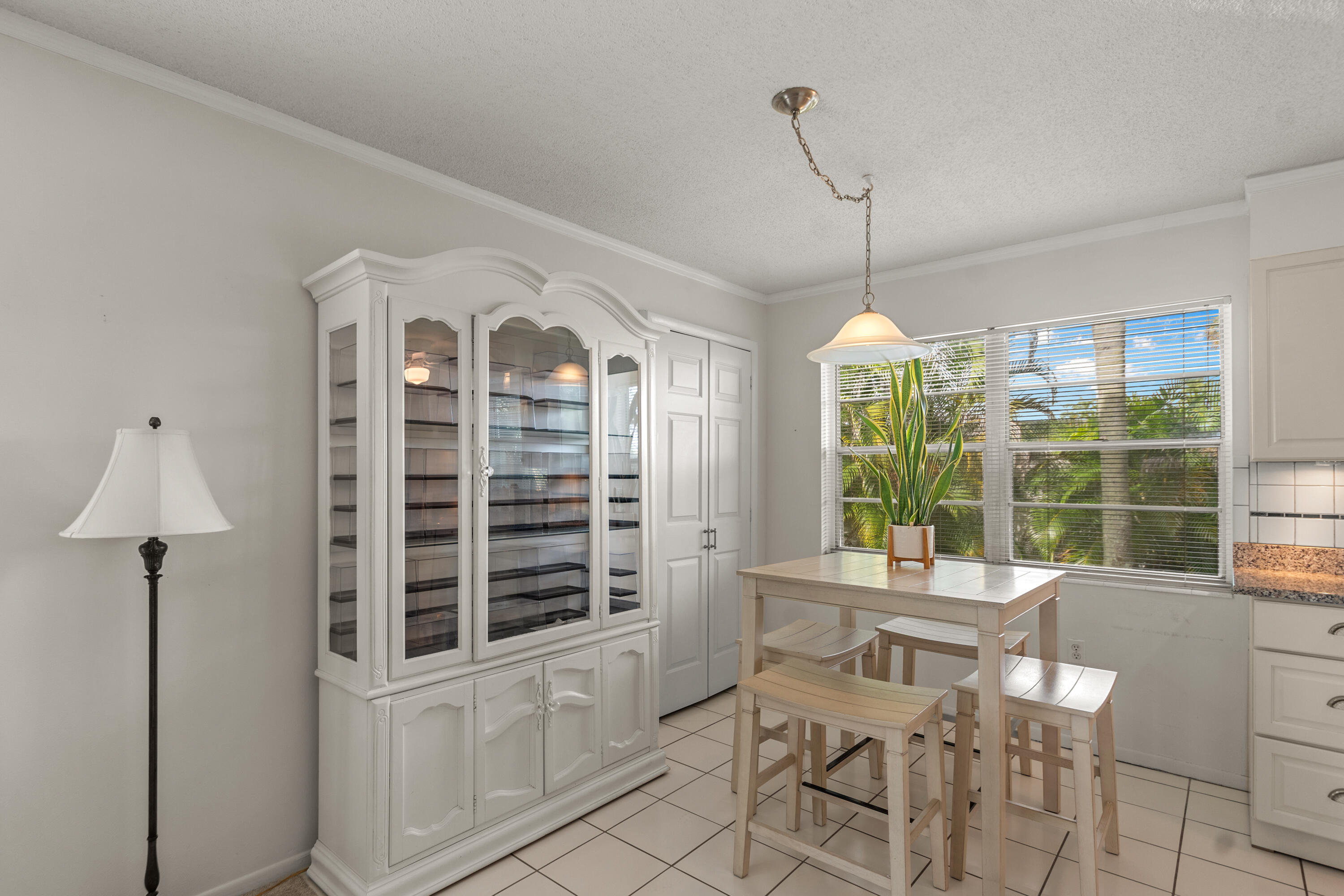 2800 Indian River Boulevard O-5 Property Photo 9