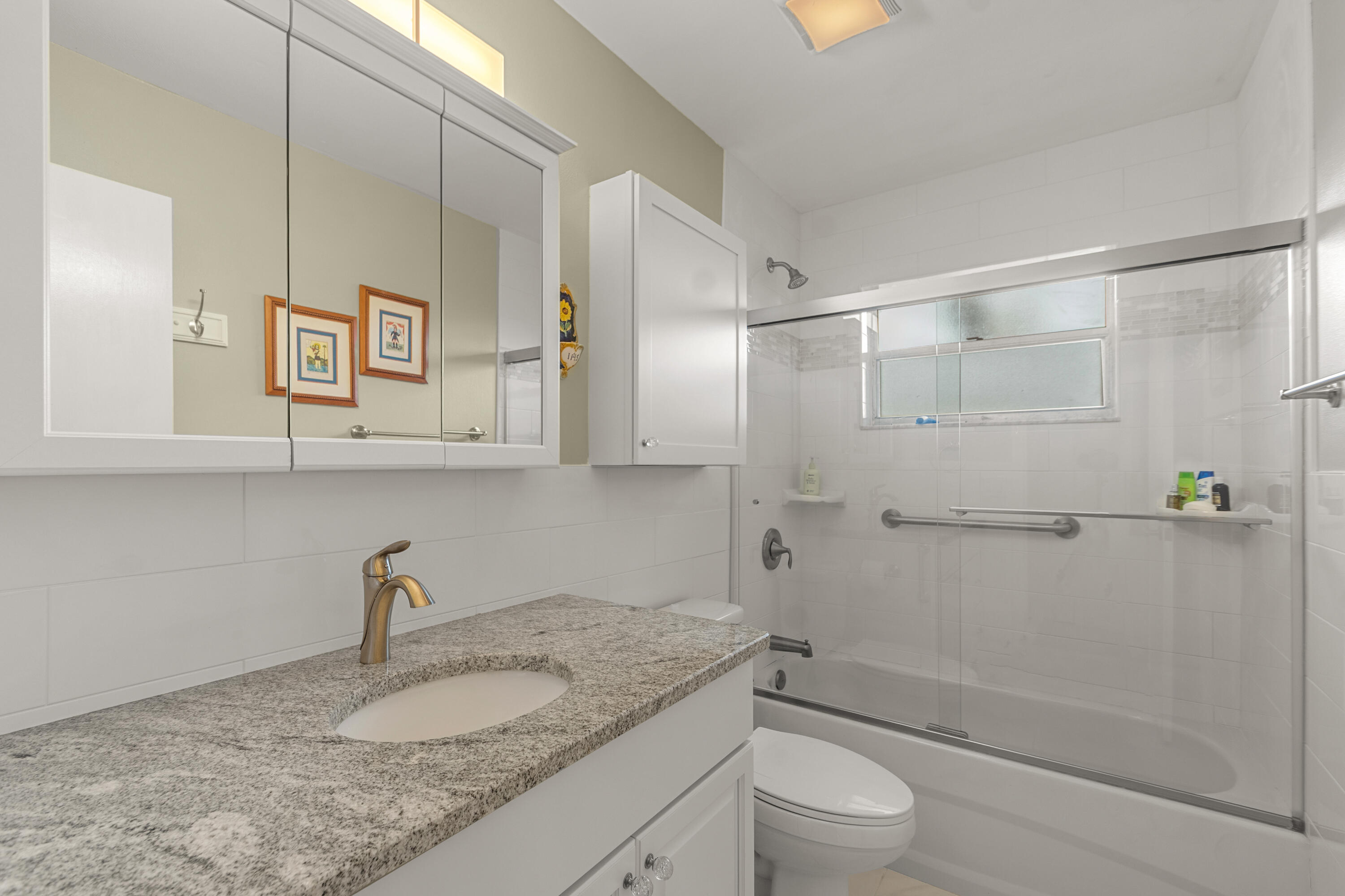 2800 Indian River Boulevard O-5 Property Photo 25