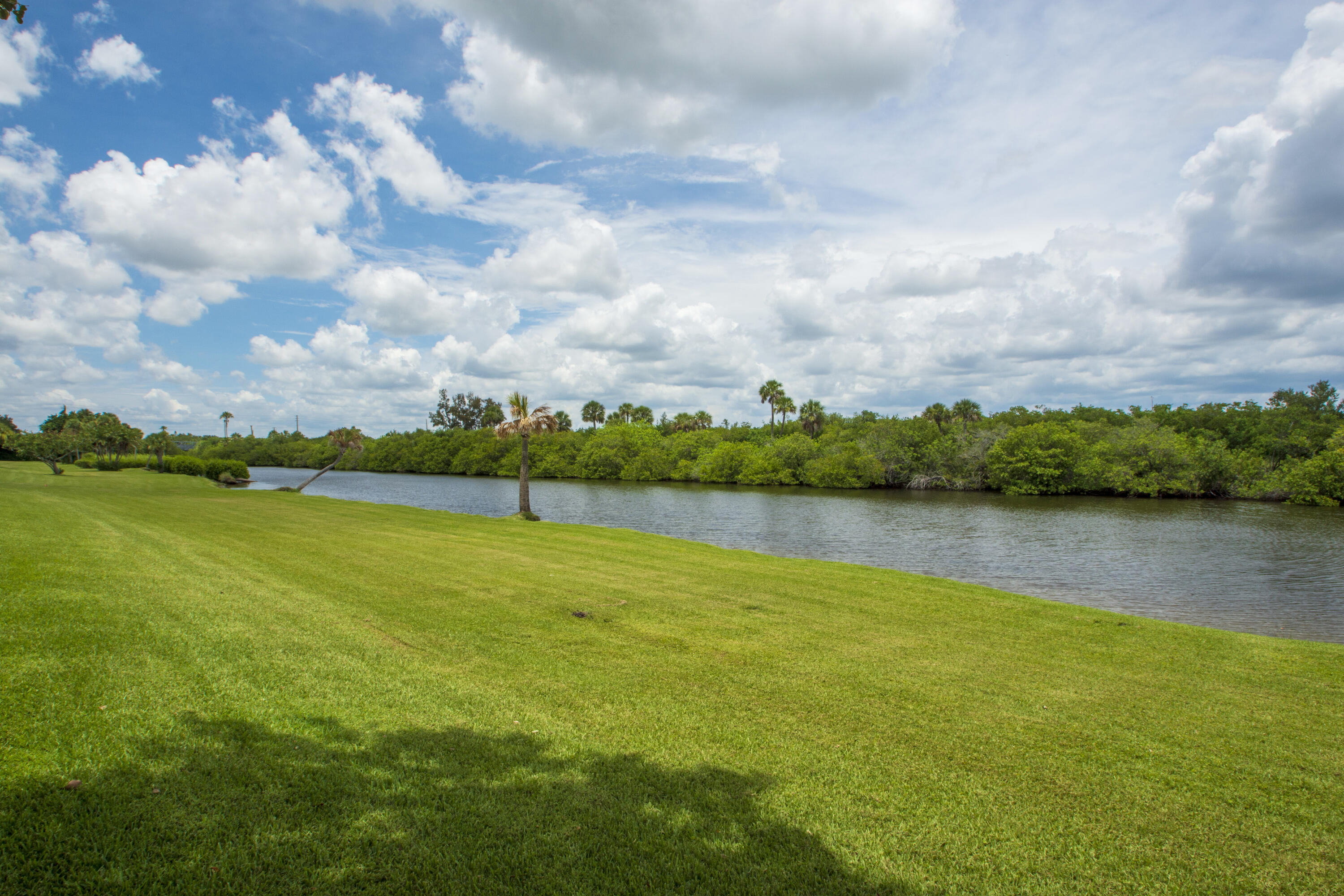 2800 Indian River Boulevard O-5 Property Photo 54