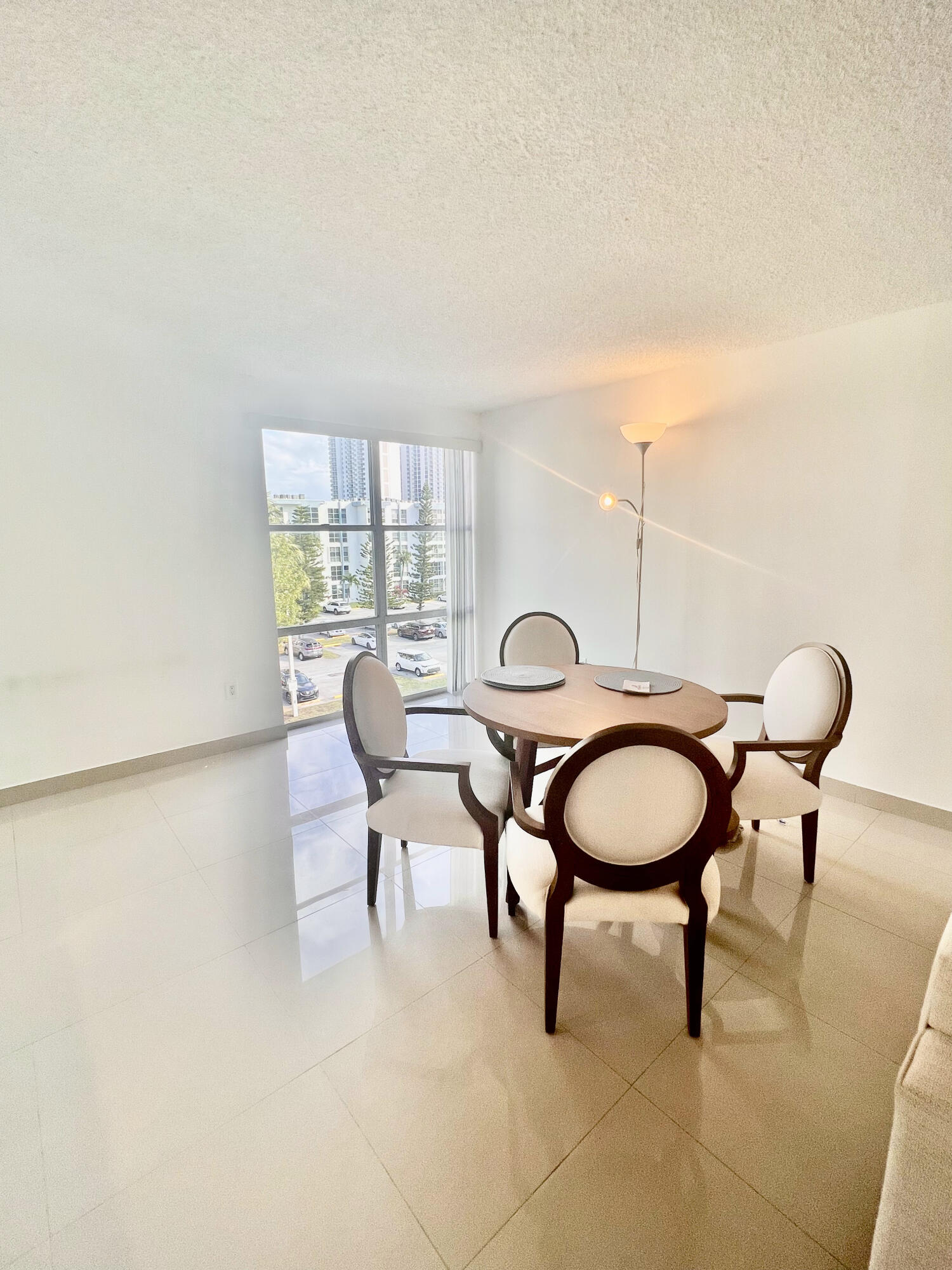 17570 Atlantic Boulevard 416 Property Photo 2
