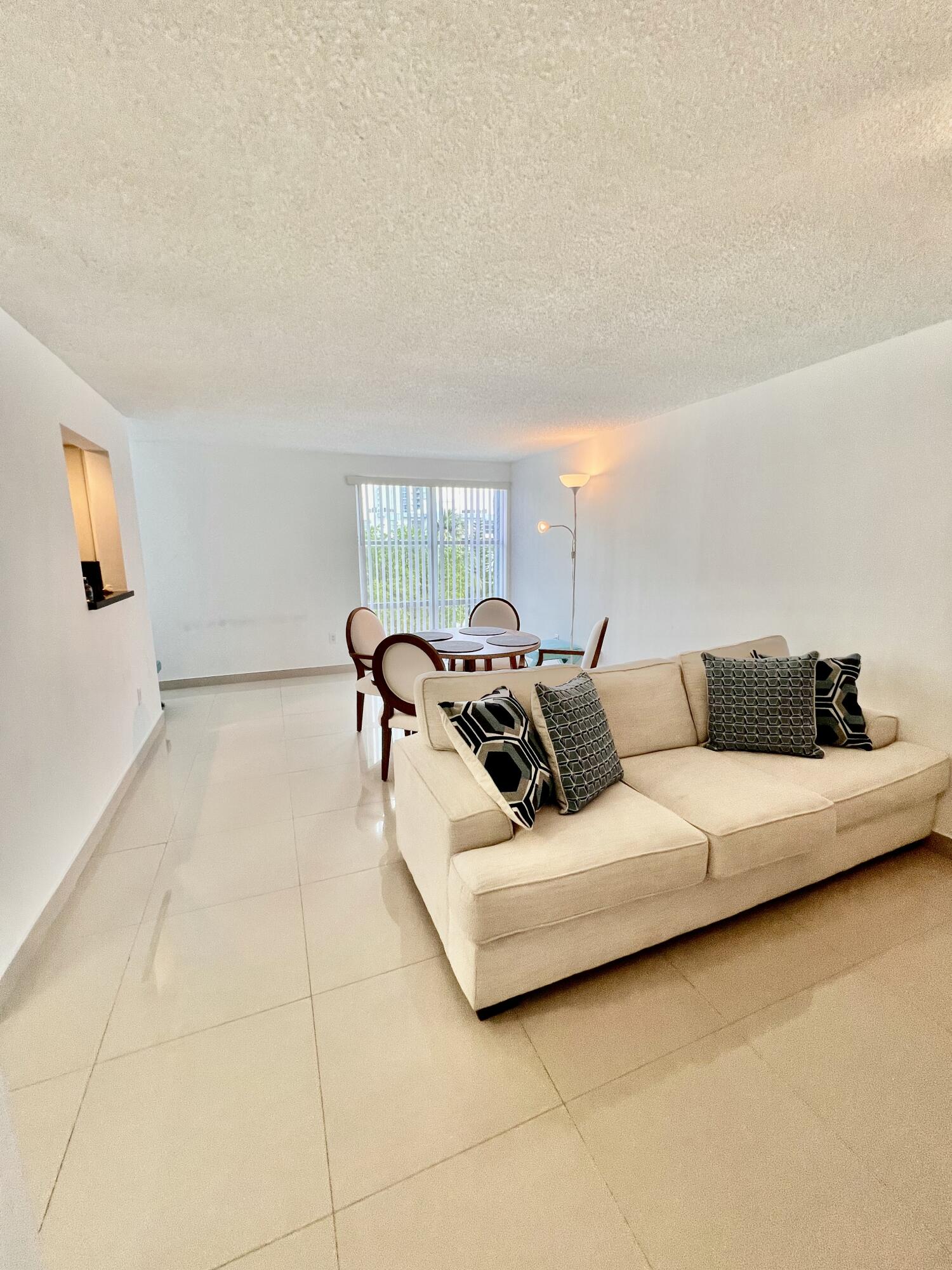 17570 Atlantic Boulevard 416 Property Photo 8