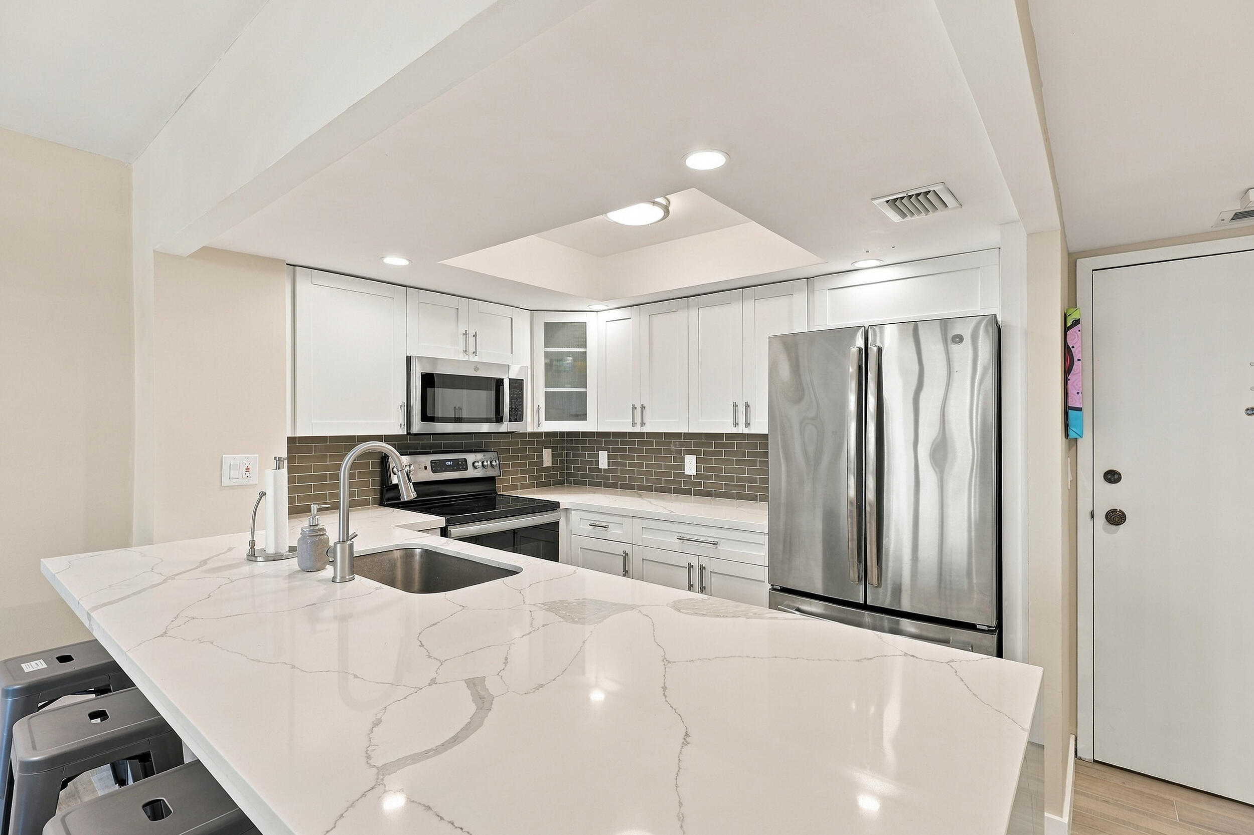 3540 S Ocean Boulevard 611 Property Photo 5